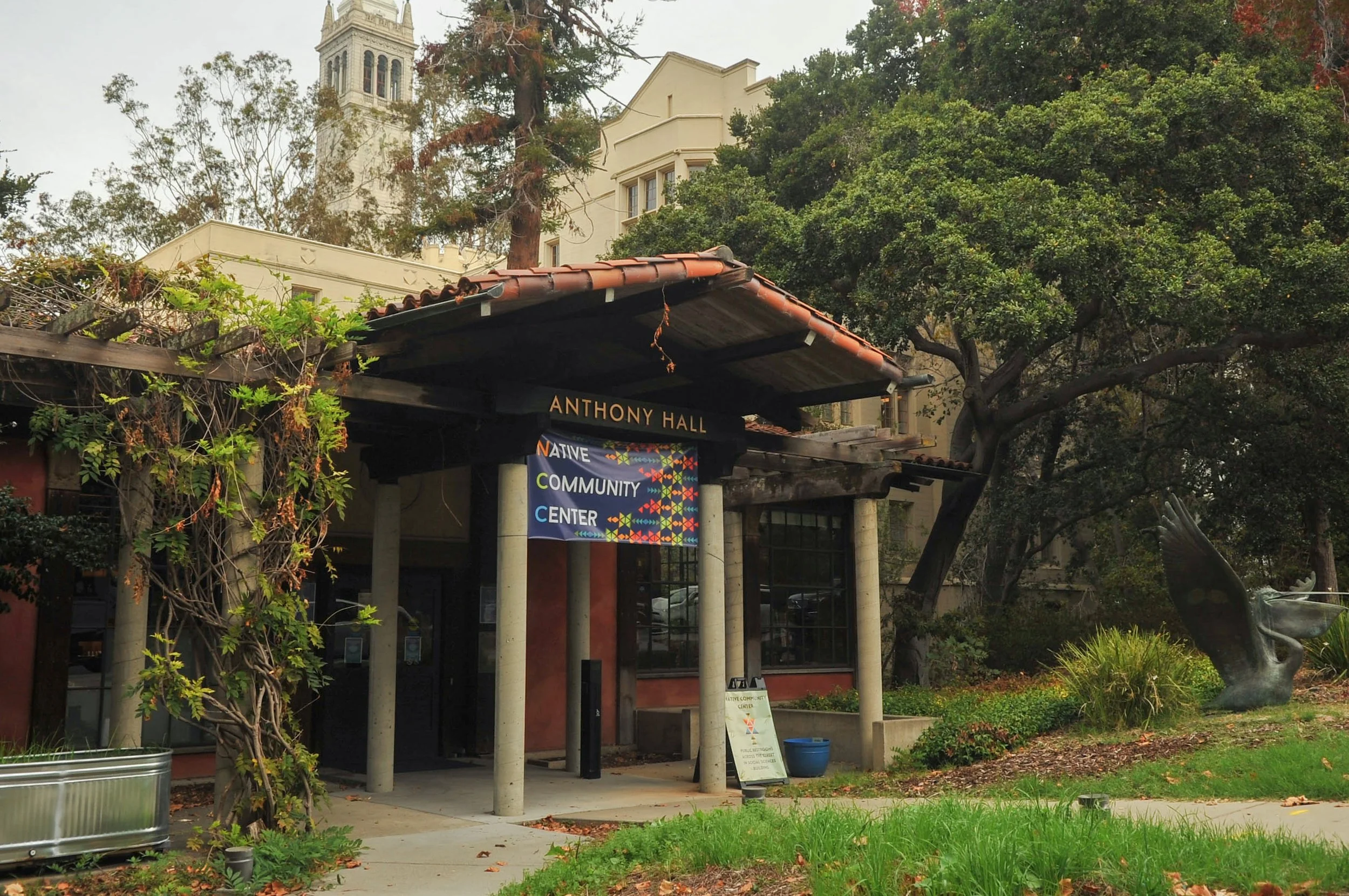 Professor rescinds claims of Native American ancestry