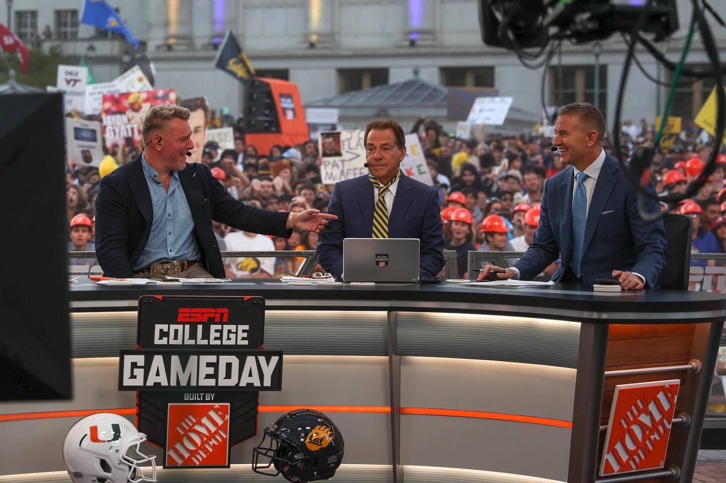 college gameday photos in honor of cal retaining the axe 🪓