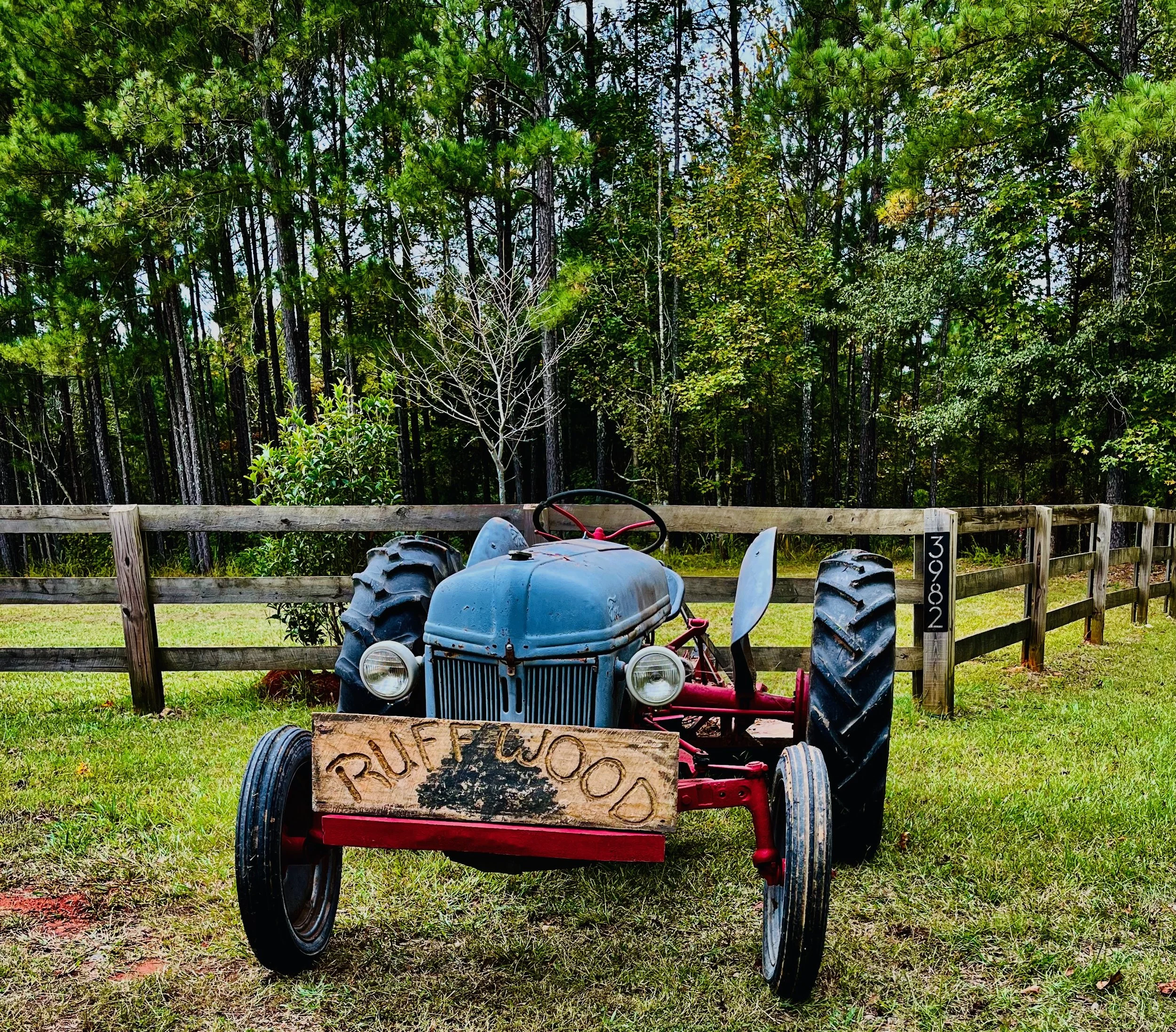 RuffwoodCountryClub_Tractor.jpeg