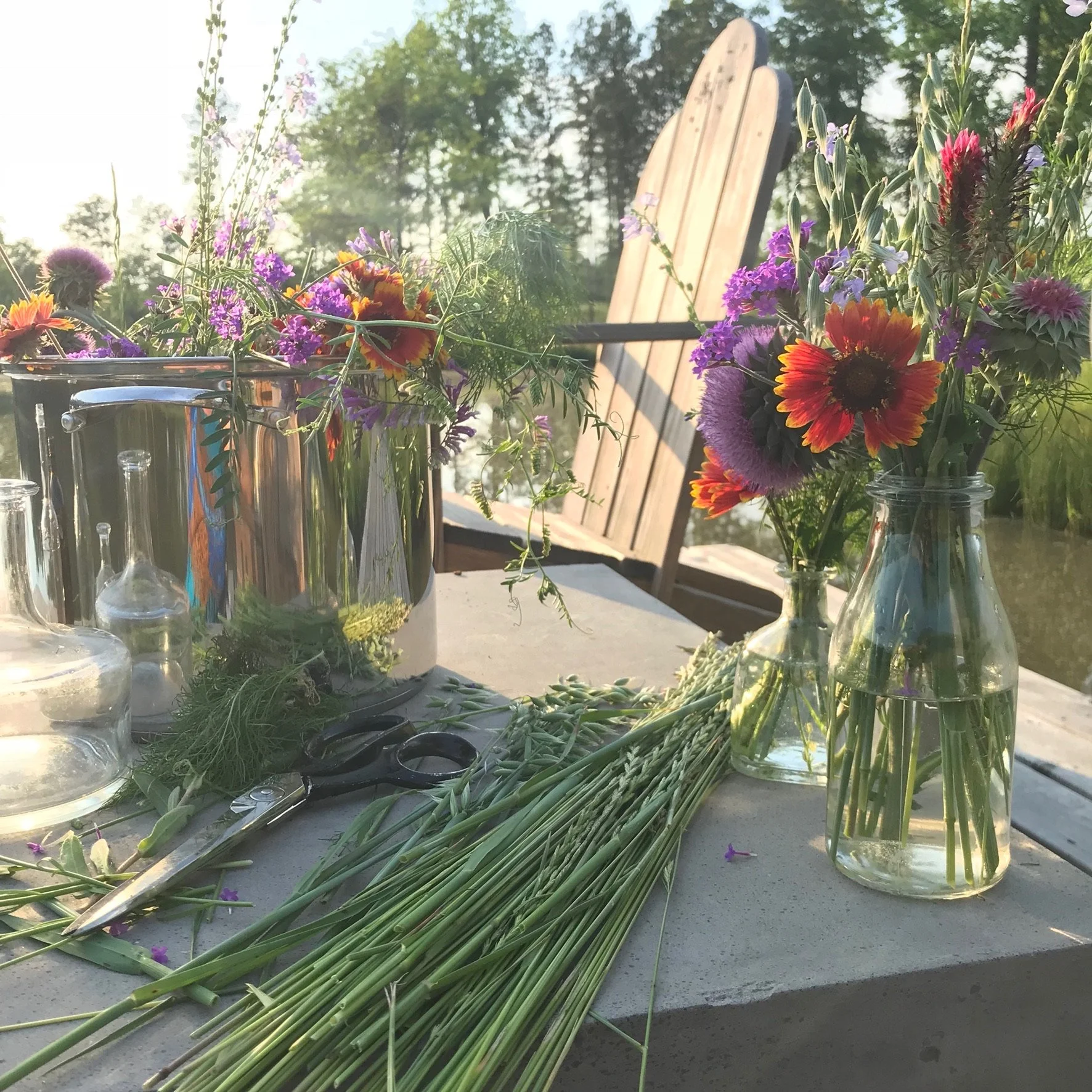 RuffwoodCountryClub_Colors_YellowOrangePurplePinkFreshCutFlowers1.jpeg