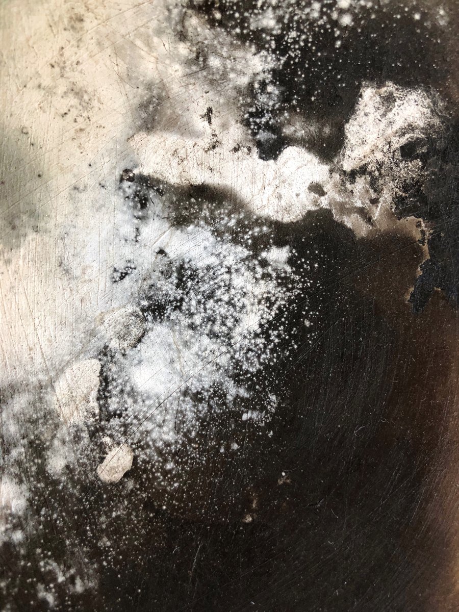 Jessica_Merle_SaggarFired_Ceramic_Trinket_Tray_Detail2.jpg