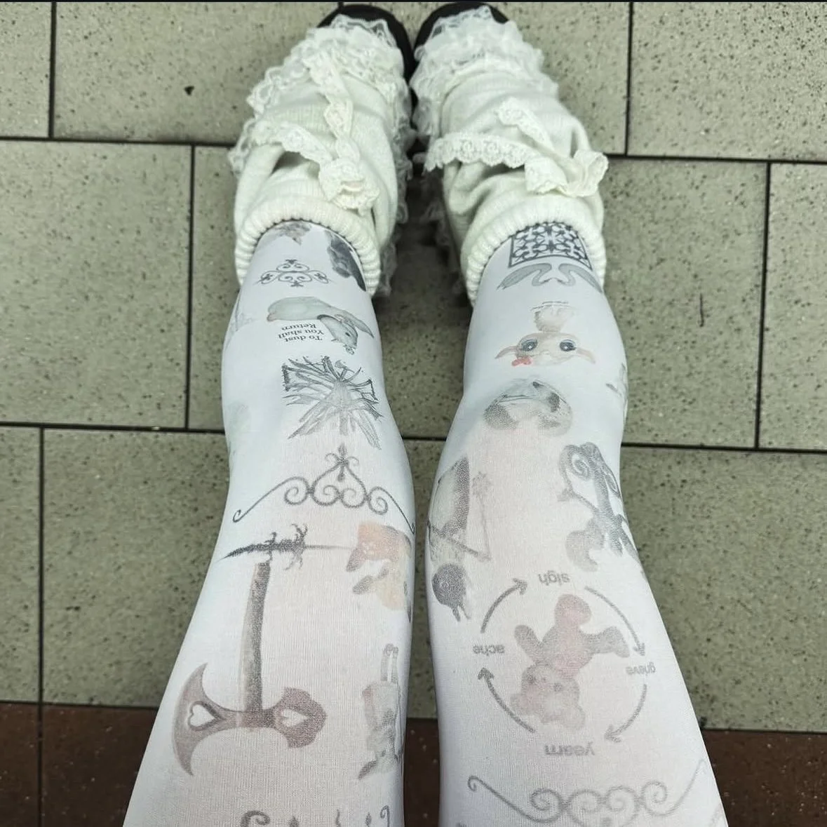 Precious Weapons Tights