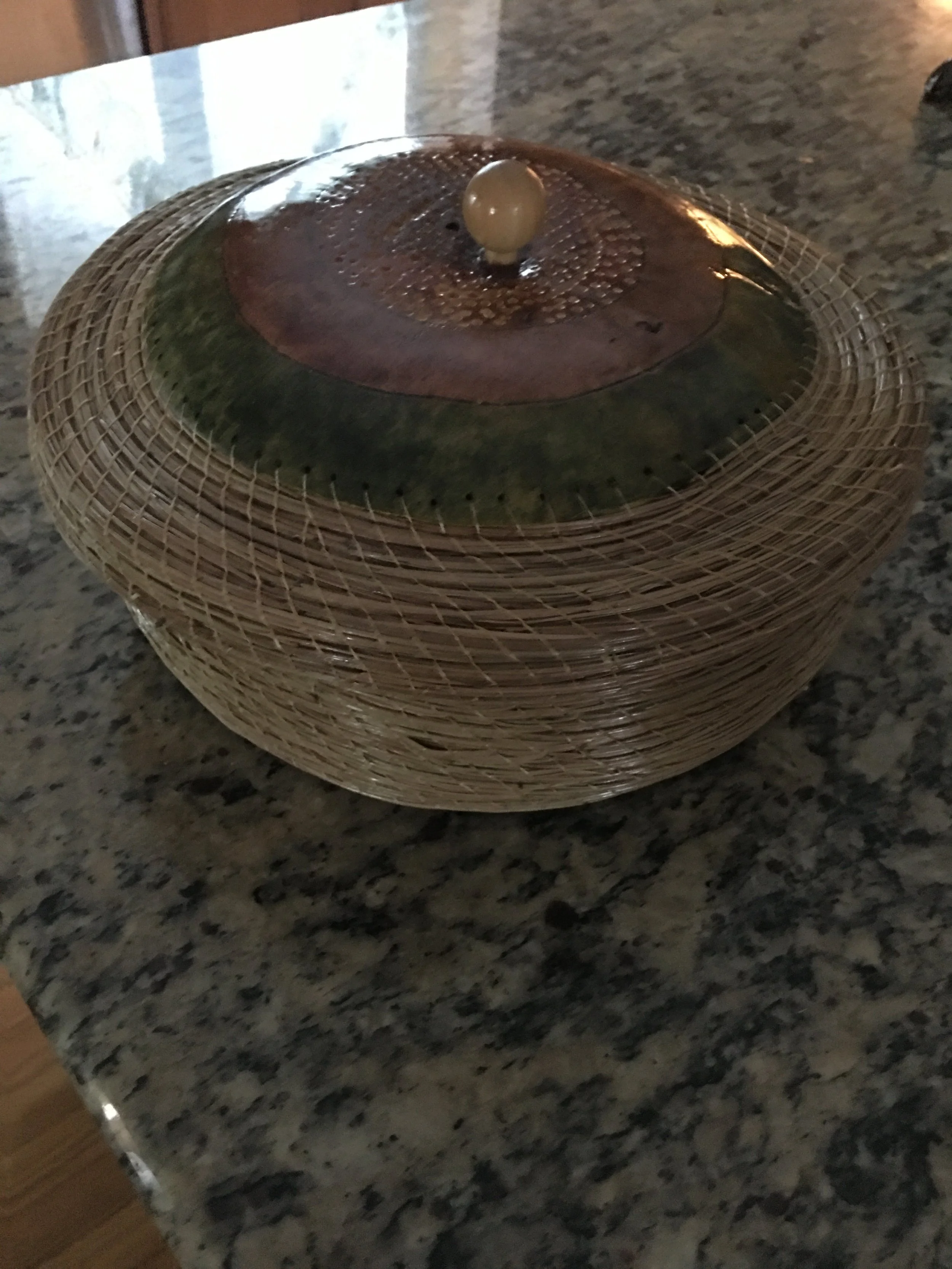 Pine needles large pine needles bowl with top