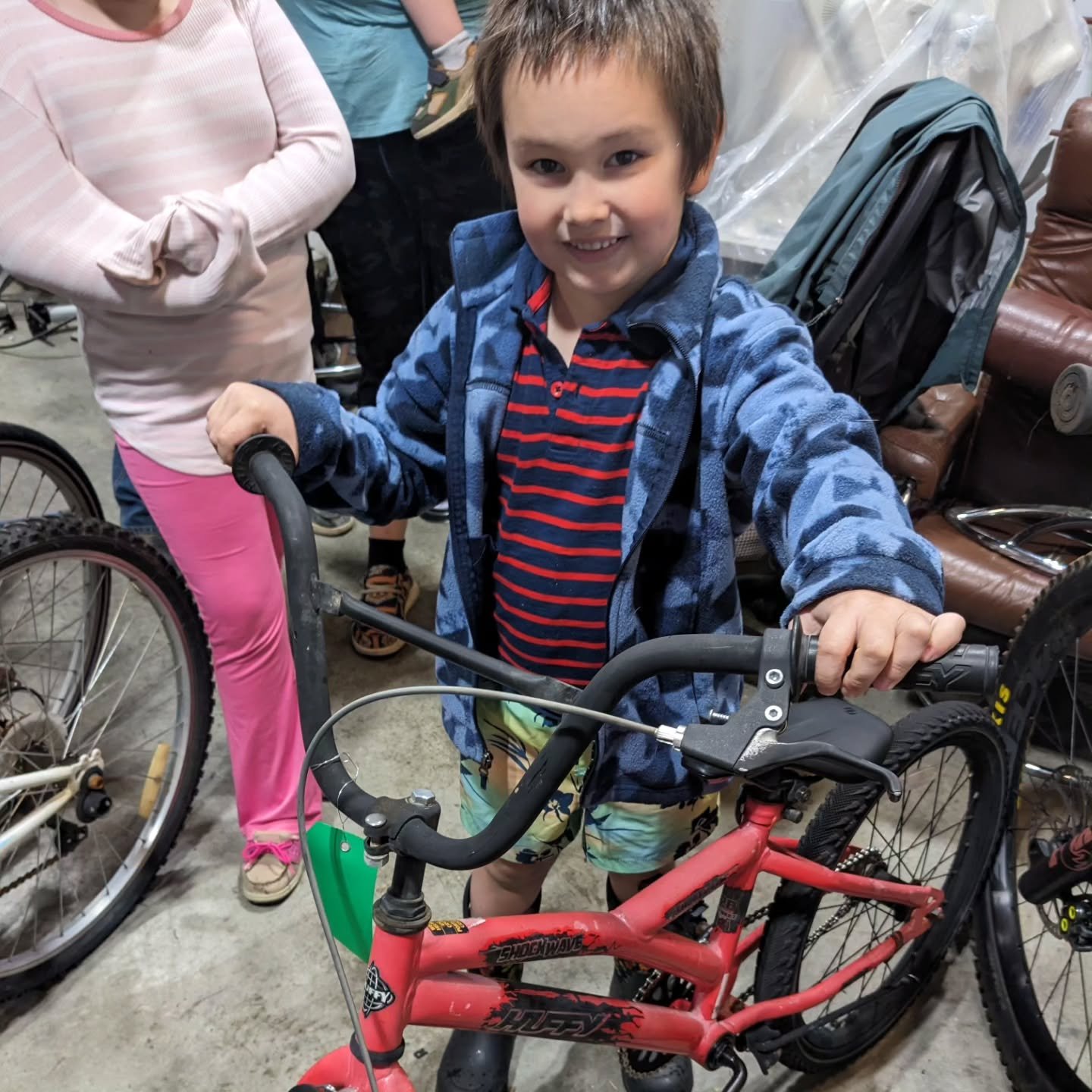 Spring is sprangin', y'all. We are finally starting to move some bikes out the door as people begin to get outside again. We have adult and kid bikes in the shop, so if you're looking for something, reach out to us please. In the last two weeks, I th