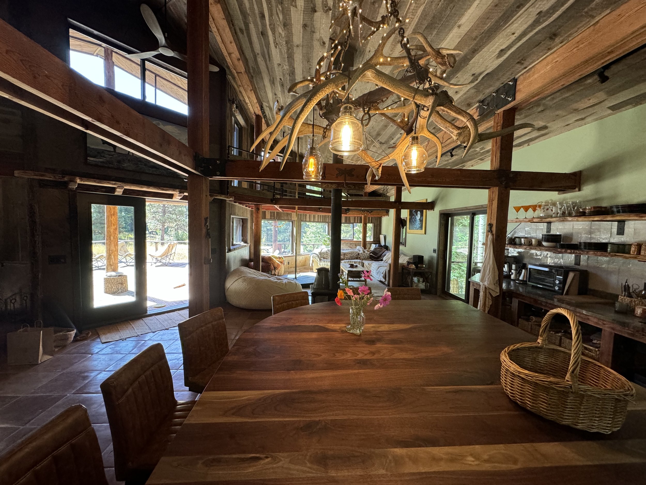 Large Island in the Lodge for food preparation and eating.