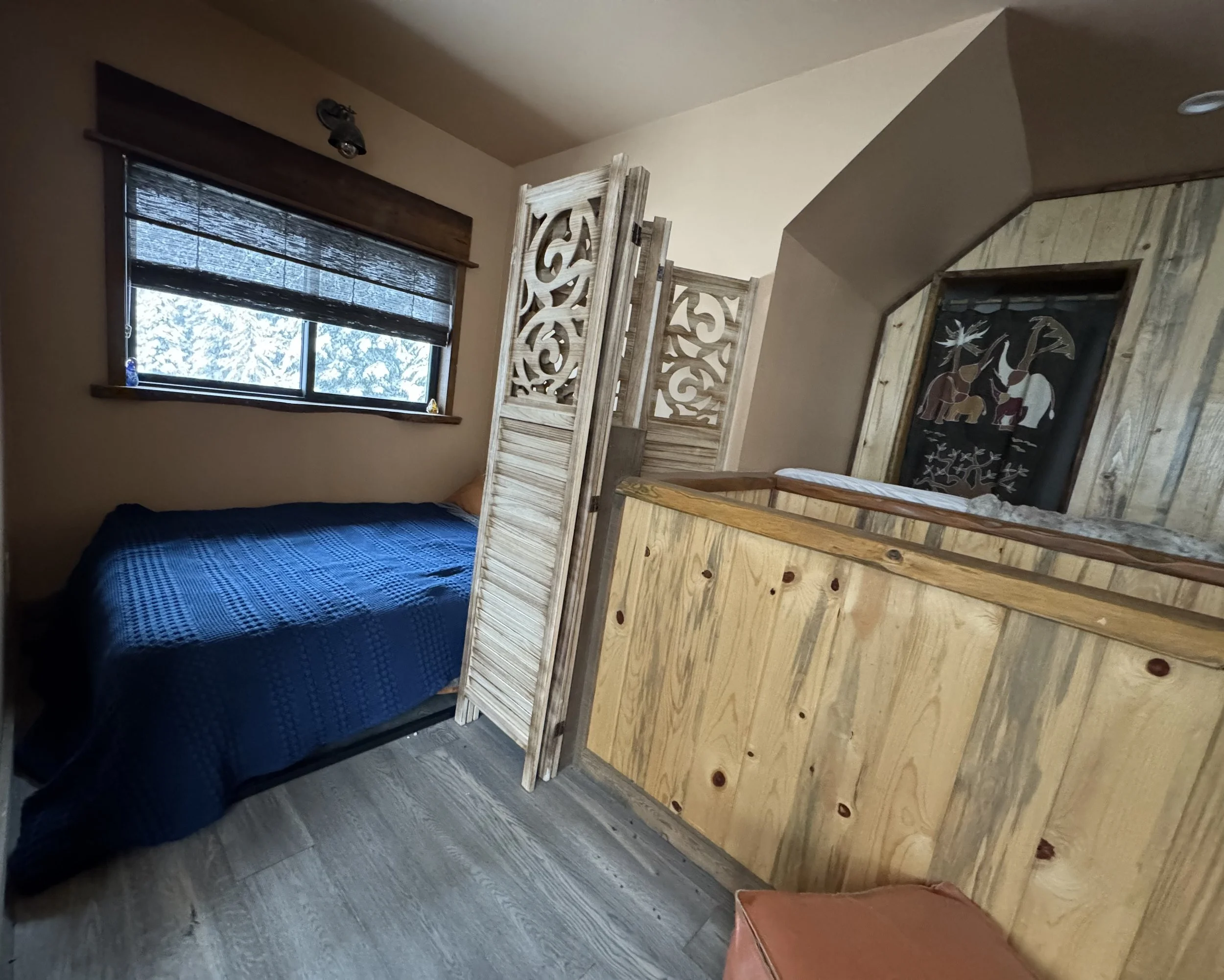 Semiprivate room in the dormer of the common room.