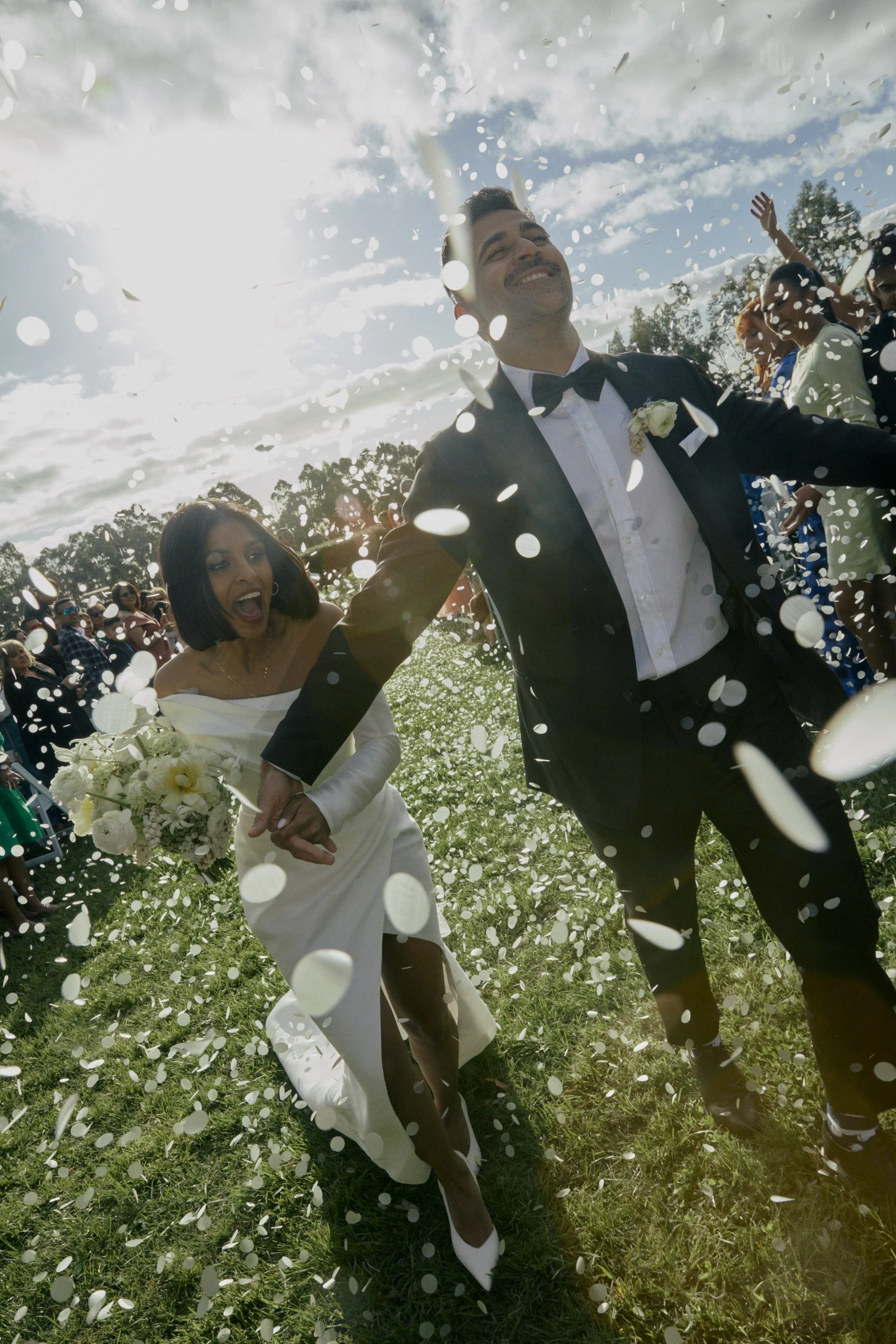 fun relaxed melbourne wedding celebrant delivering personalised light and heartfelt marriage ceremonies that are engaging and not boring.