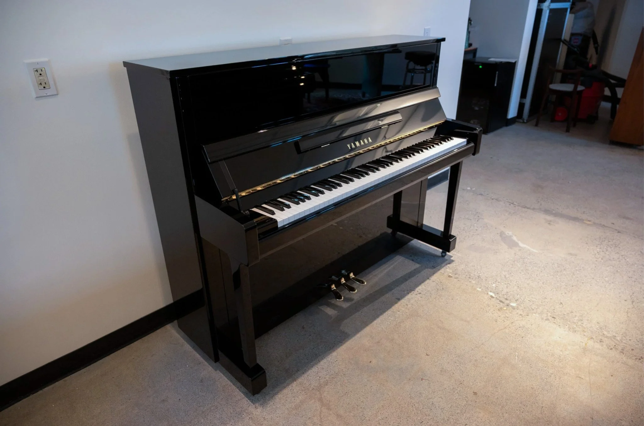 Yamaha B3-12.jpg