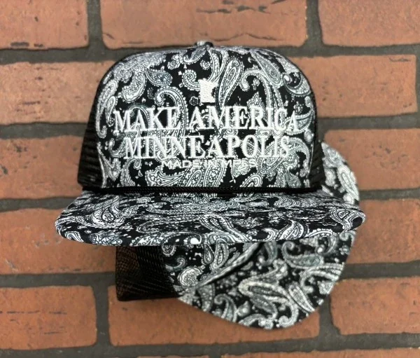 MAM_Emb_Hat_Paisley.webp