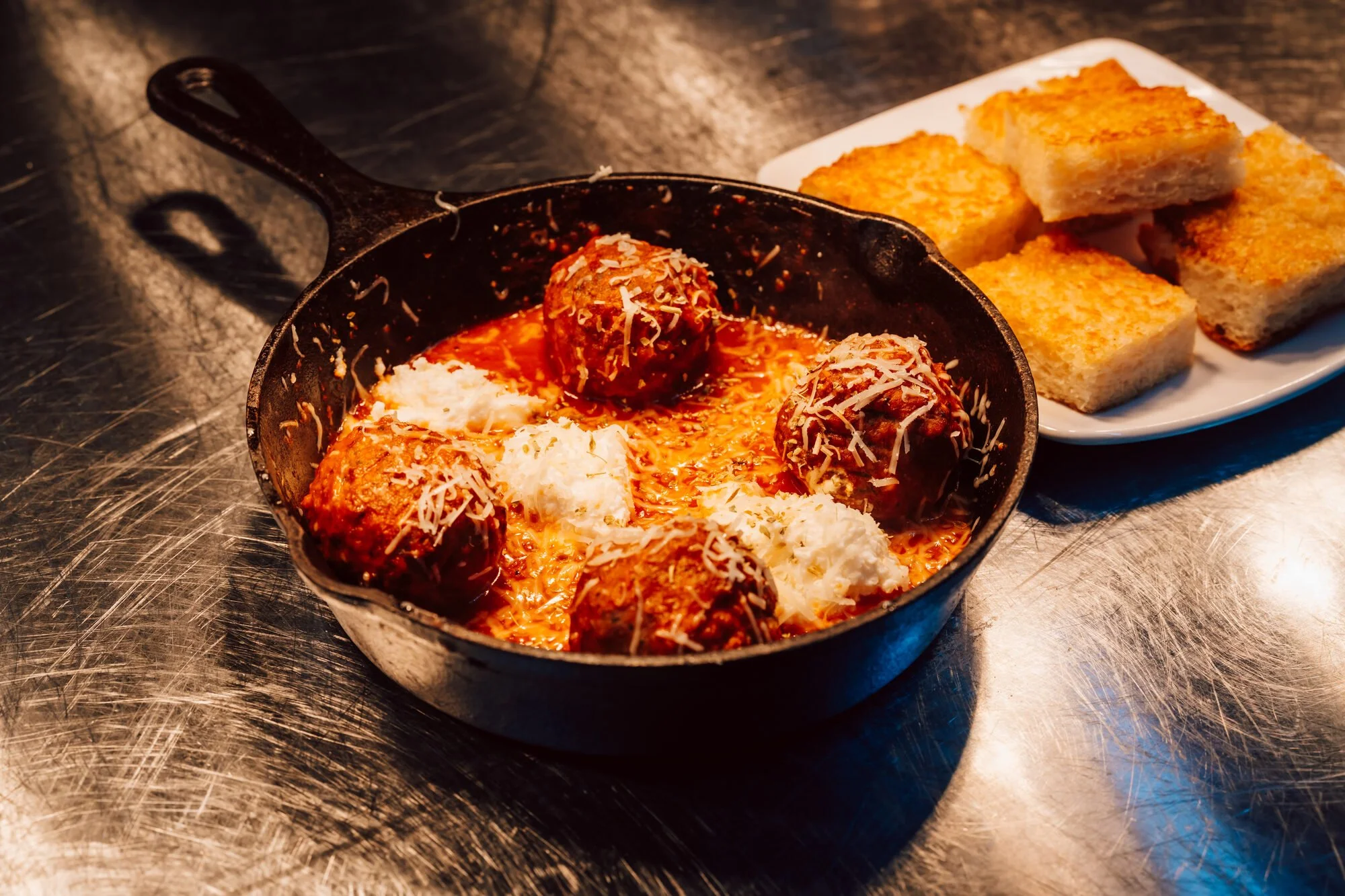 the-1879-sealy-creamy-napolitana-meatballs-A019.jpg