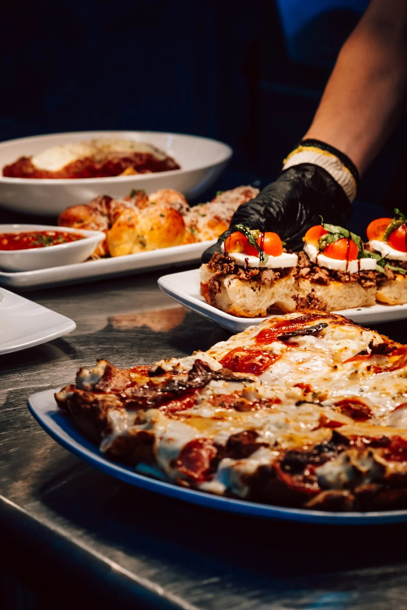 the-1879-sealy-la-pizza-steak-bruschetta-spread-A080.jpg