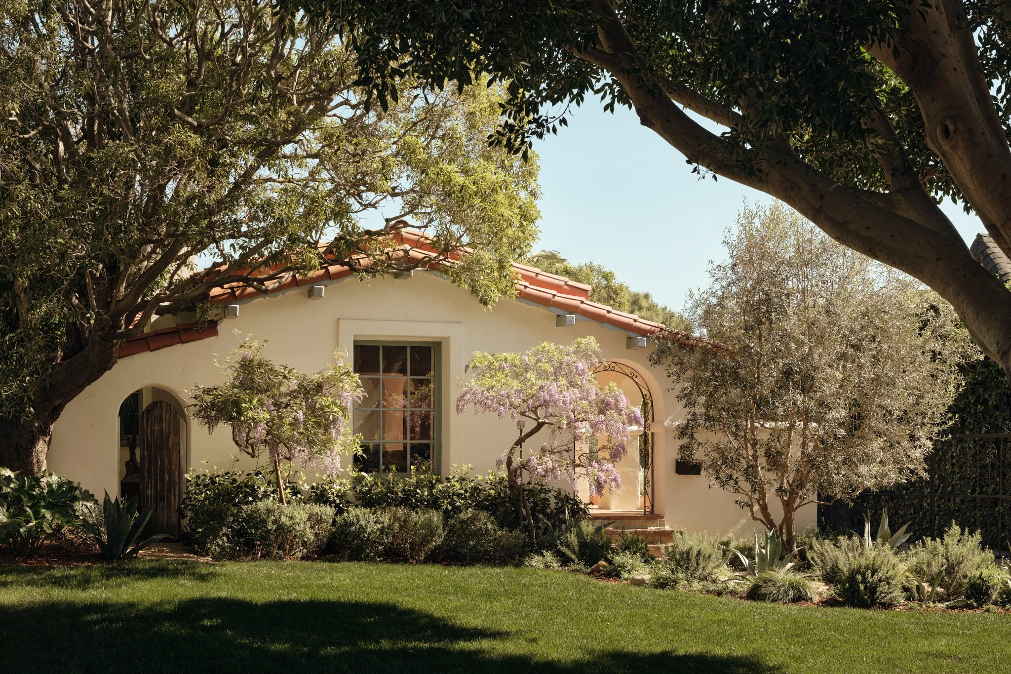 1. Casa Princetom Nils Timm Front Facade.jpg