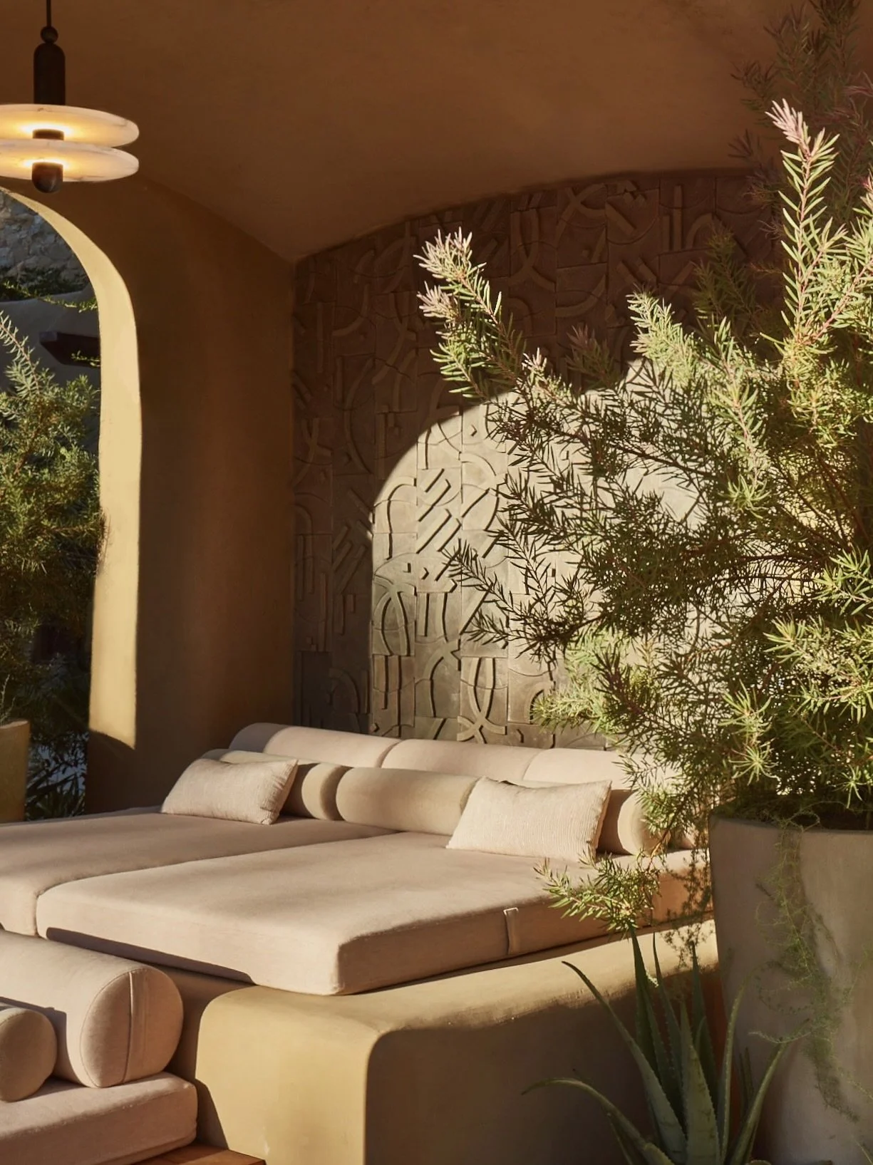  HL 177-will-smith-ben-medansky-ceramic-art-wall-calabasas-former-estate-aparatus-studio.jpg