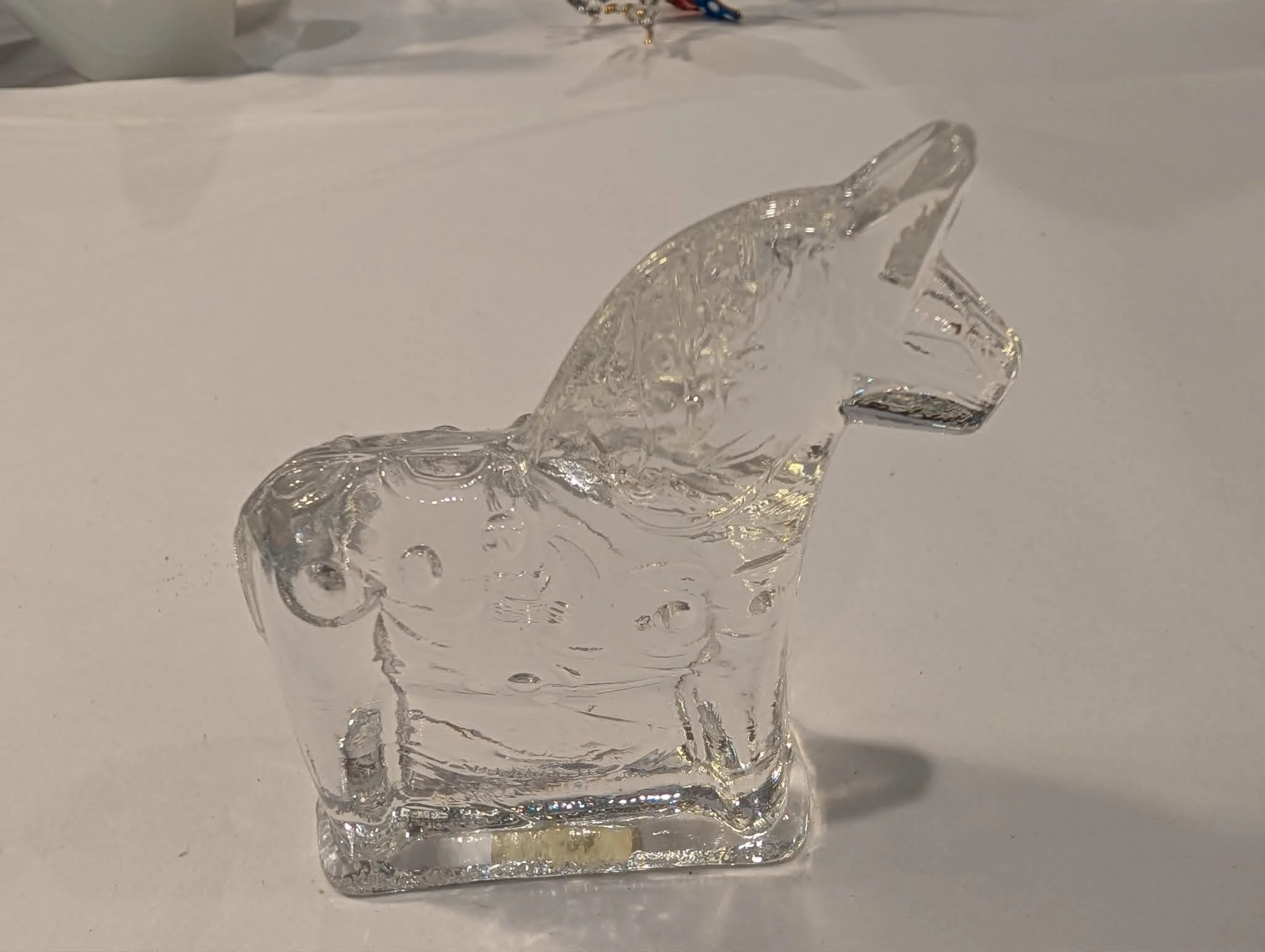 Elegant Glass Horse Sculpture