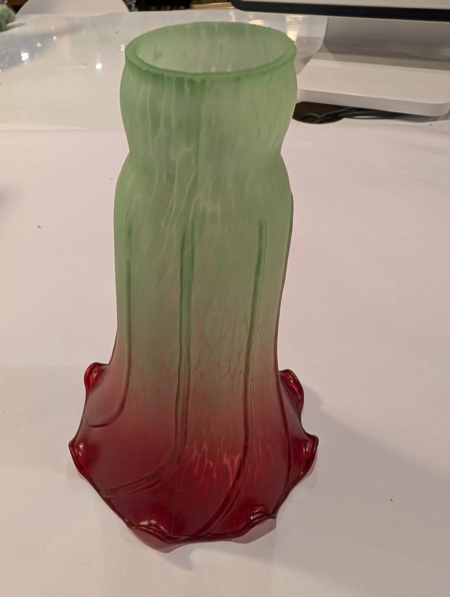 Elegant Frosted Glass Lily lamp shade