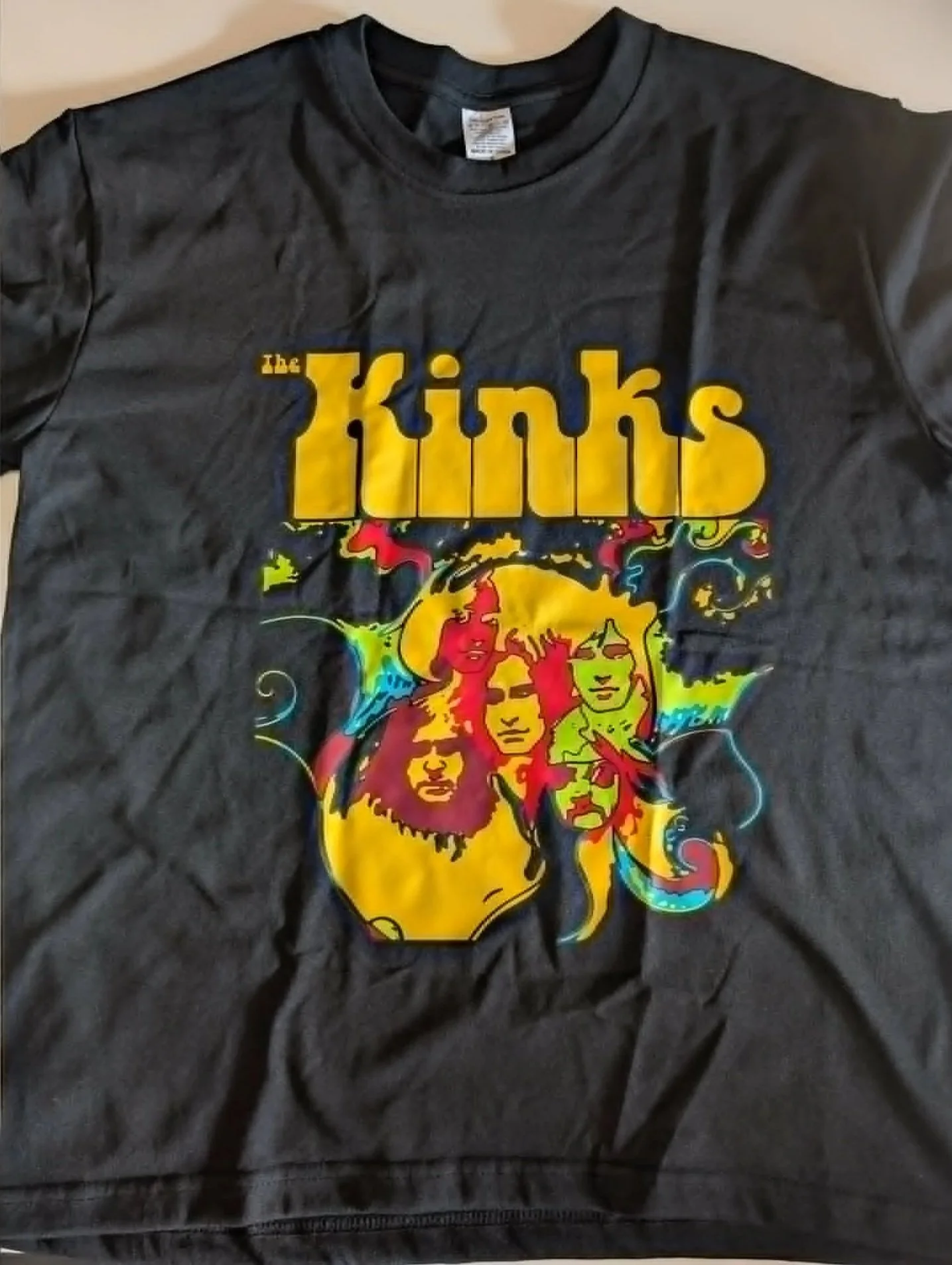 THE KINKS Graphic Tee