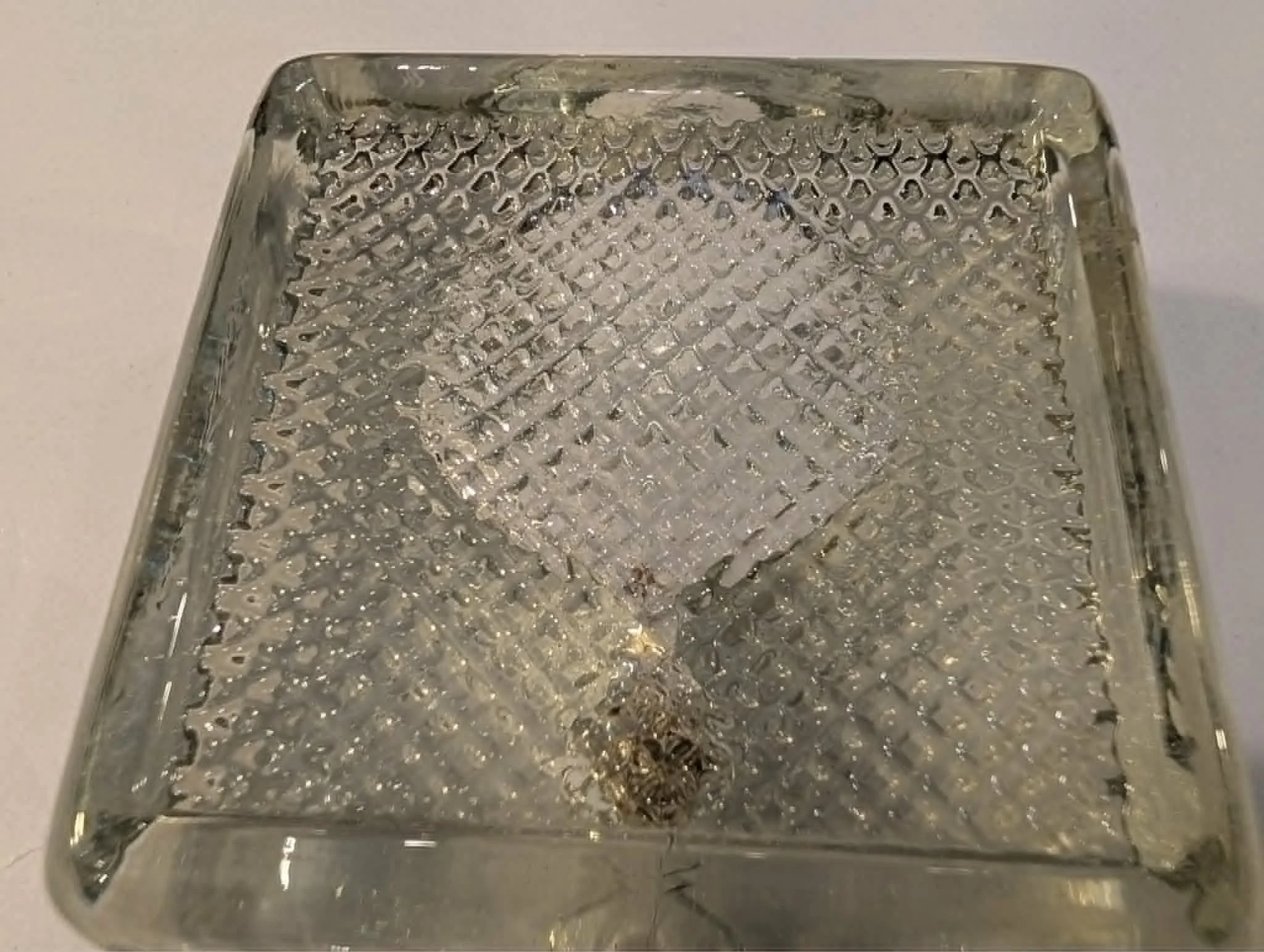 2d703f30-f74b-4e83-8270-290b73a274cb.jpg