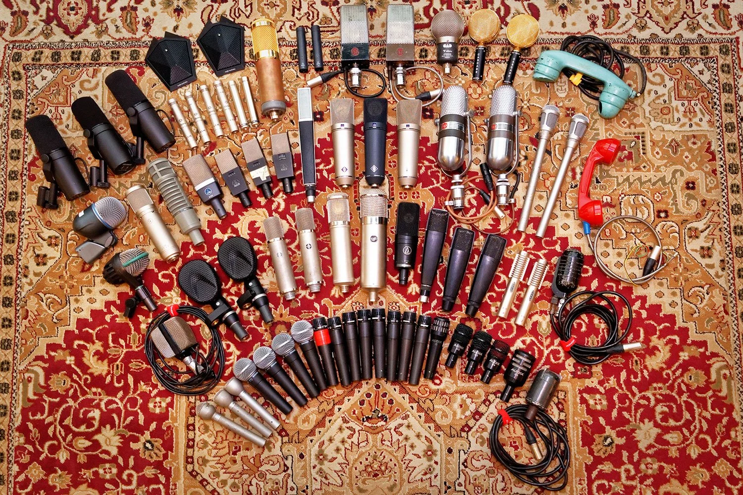 Virtue and Vice Studios Live Room Neve Console AKG Shure Sennheiser RCA Royer Oktava Coles Neumann