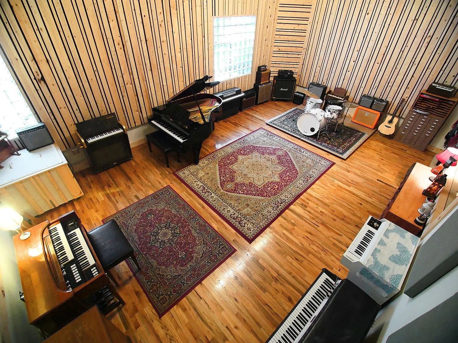 Virtue and Vice Studios Live Room Neve Console Grand Piano Mellotron Hammond C3 Wurlitzer and more
