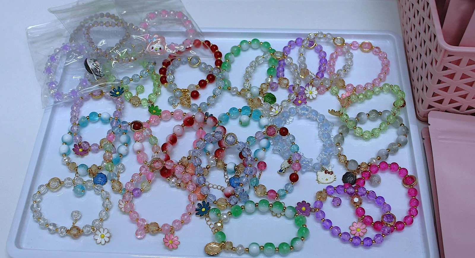 lucky bracelets 30 bags + gifts