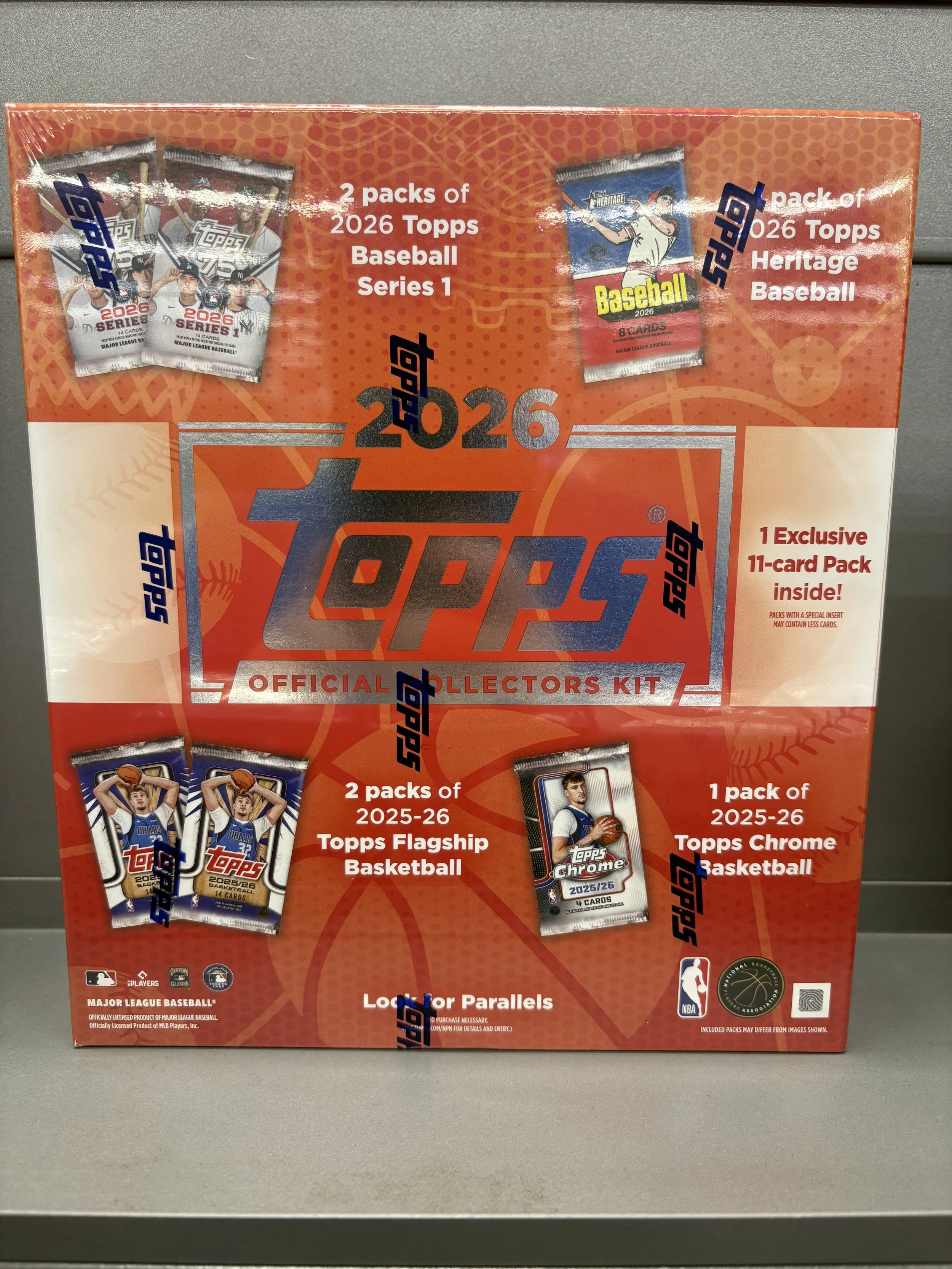 2026 Topps Official Collectors Kit