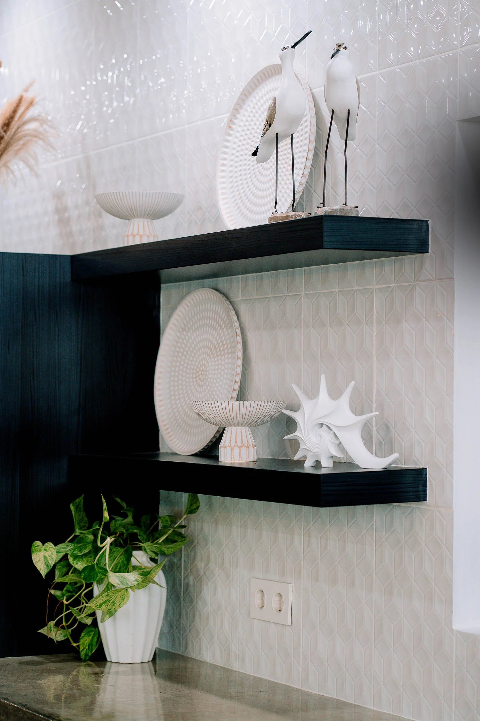 Pinnacle-Villa-Lombok-B-Entry-Villa-Kitchen-10.jpg