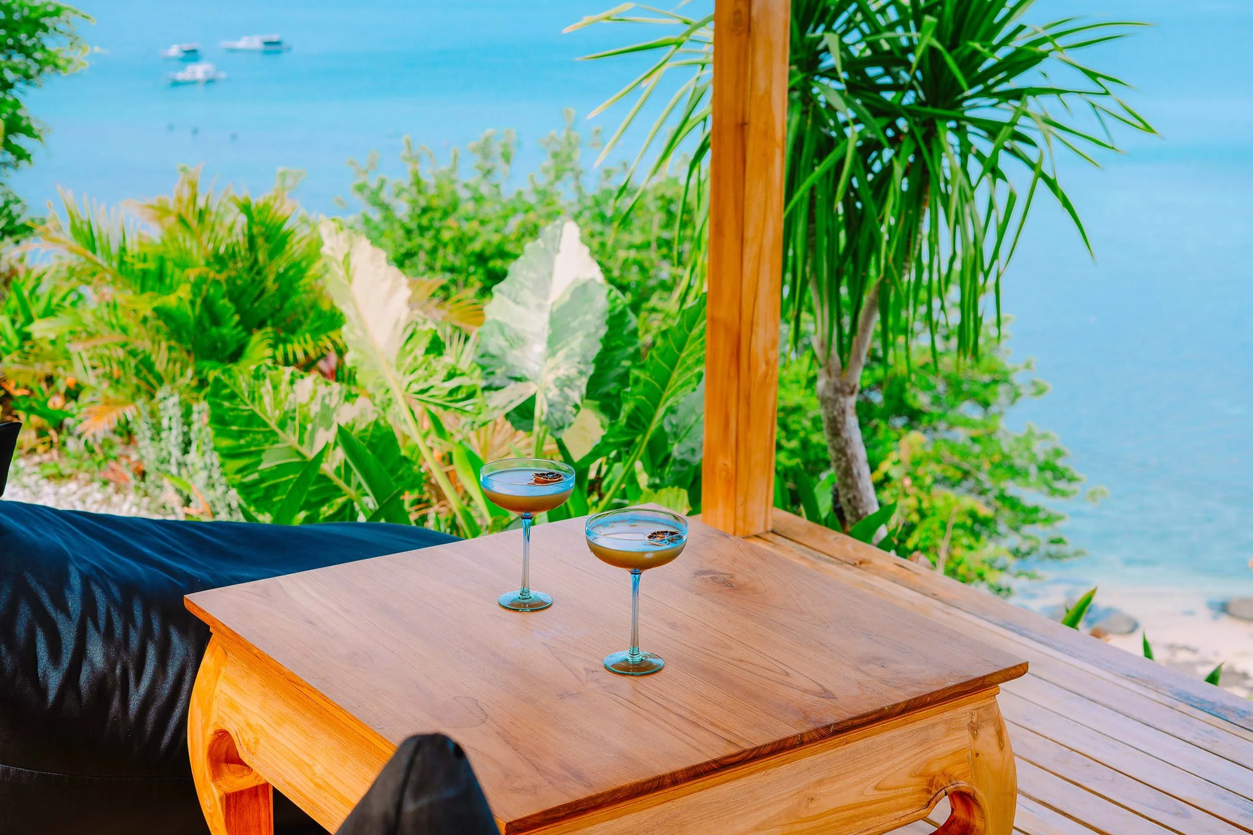 Pinnacle-Villa-Lombok-Outdoor-Bale-3.jpg
