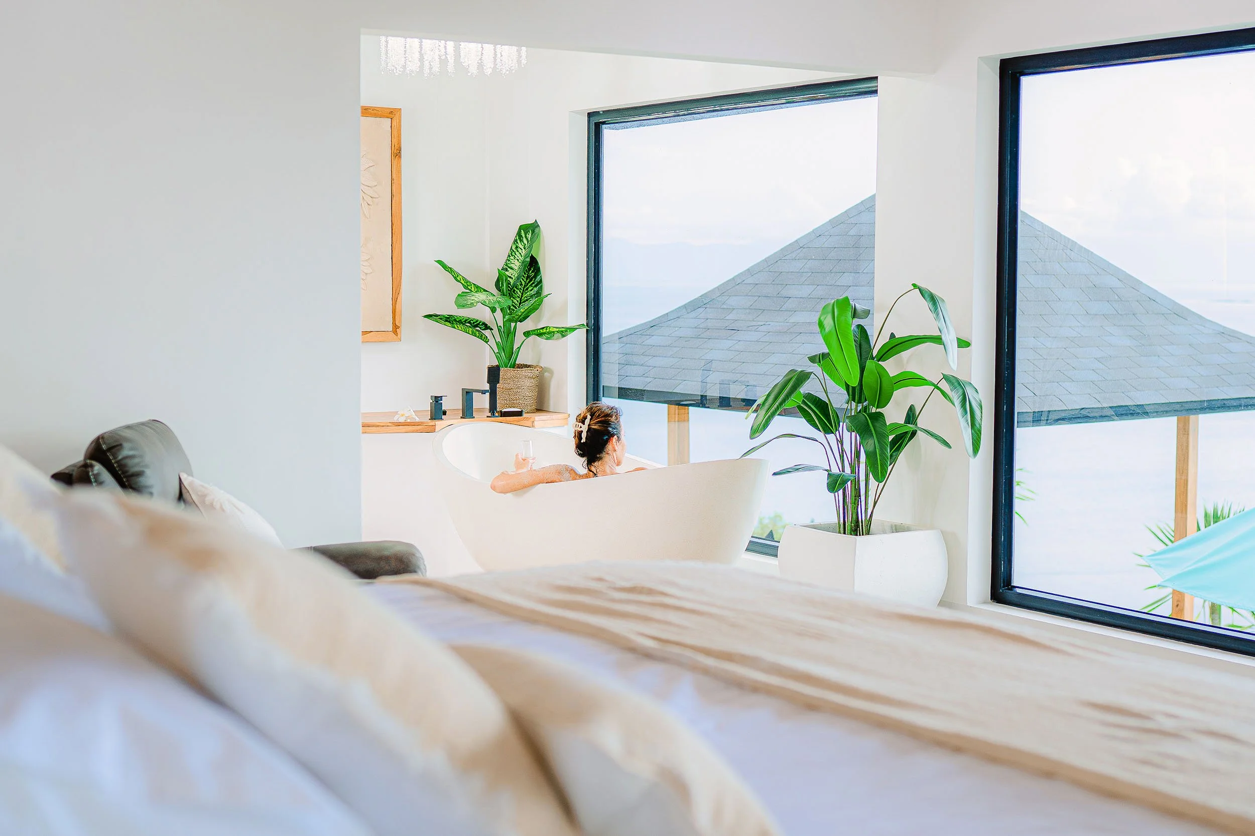 Pinnacle-Villa-Lombok-Bedroom-1-Main-Ensuite-Experience-1.jpg