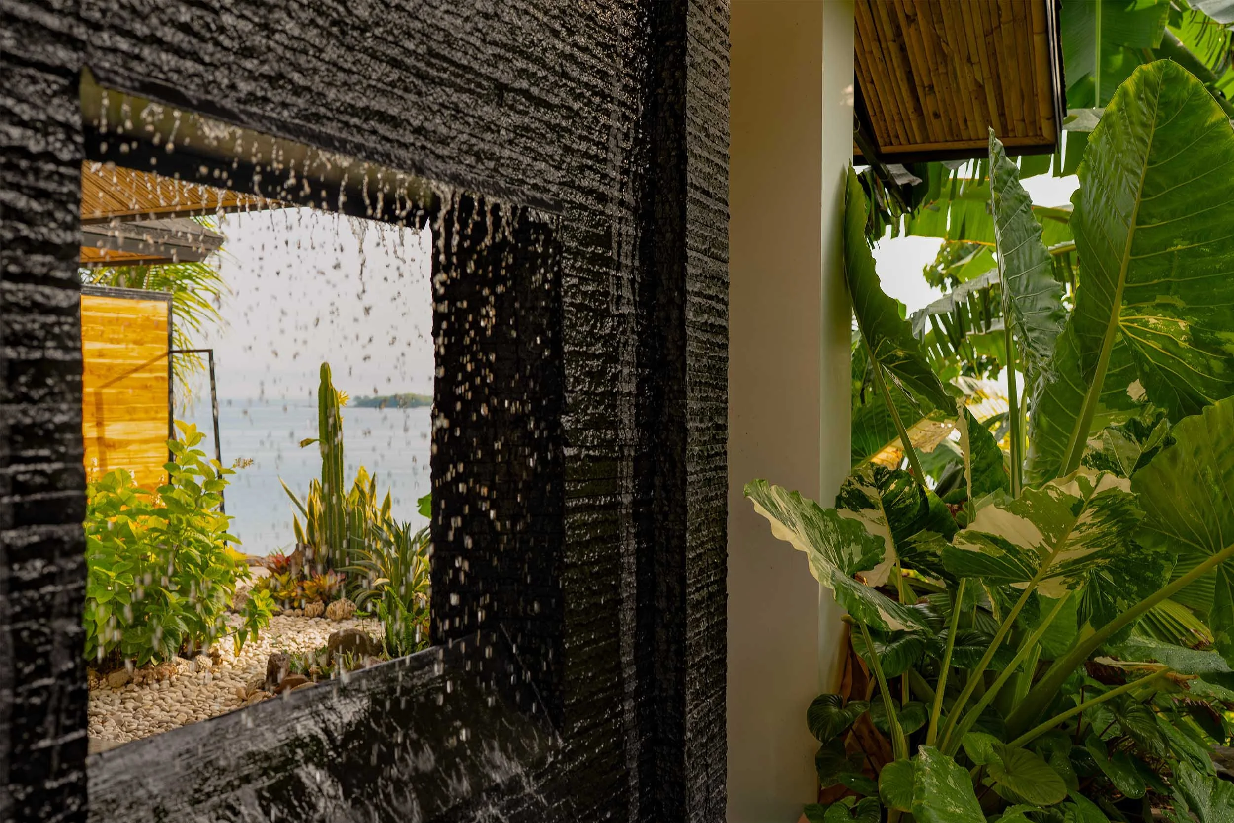 Pinnacle-Villa-Lombok-B-Entry-Garden-6.jpg