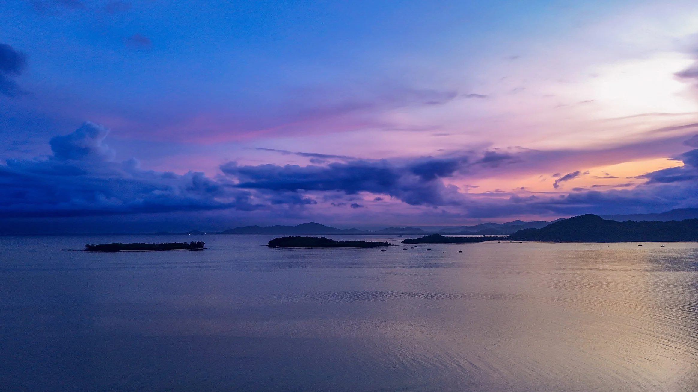 Pinnacle-Villa-Lombok-Aerial-Villa-Sunset-5-View.jpg