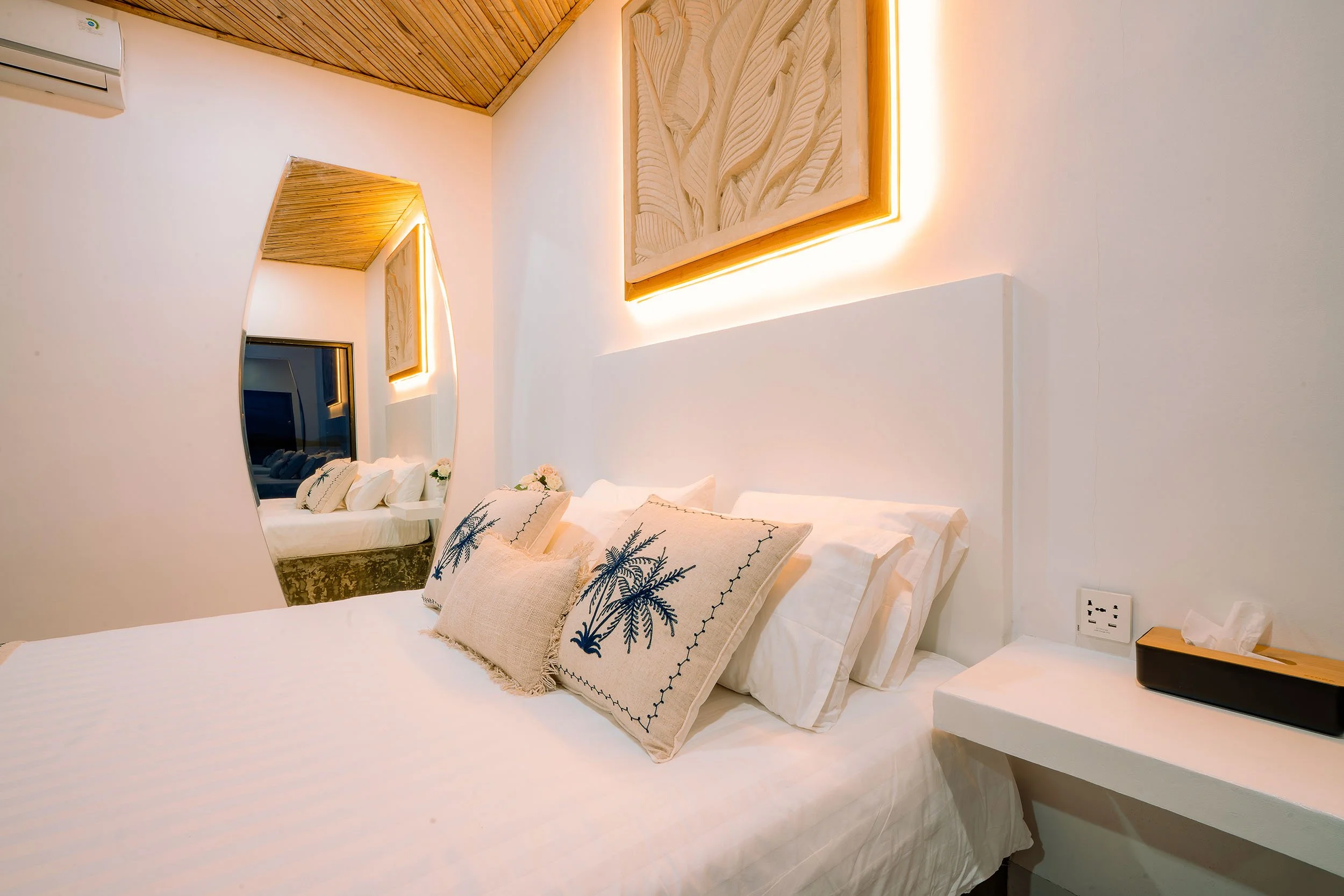 Pinnacle-Villa-Lombok-Bedroom-3-4.jpg