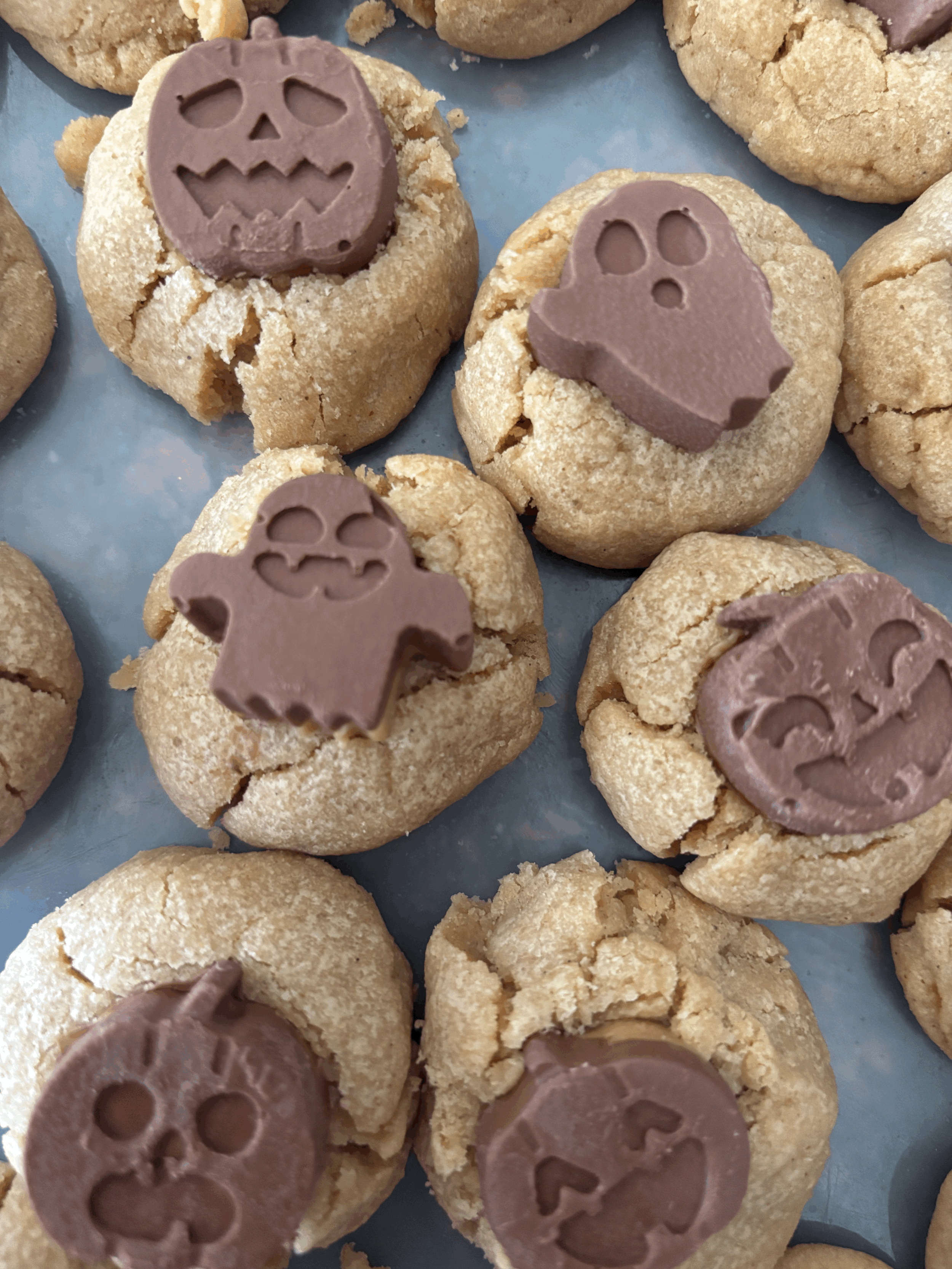Peanut Butter Cookie Balls