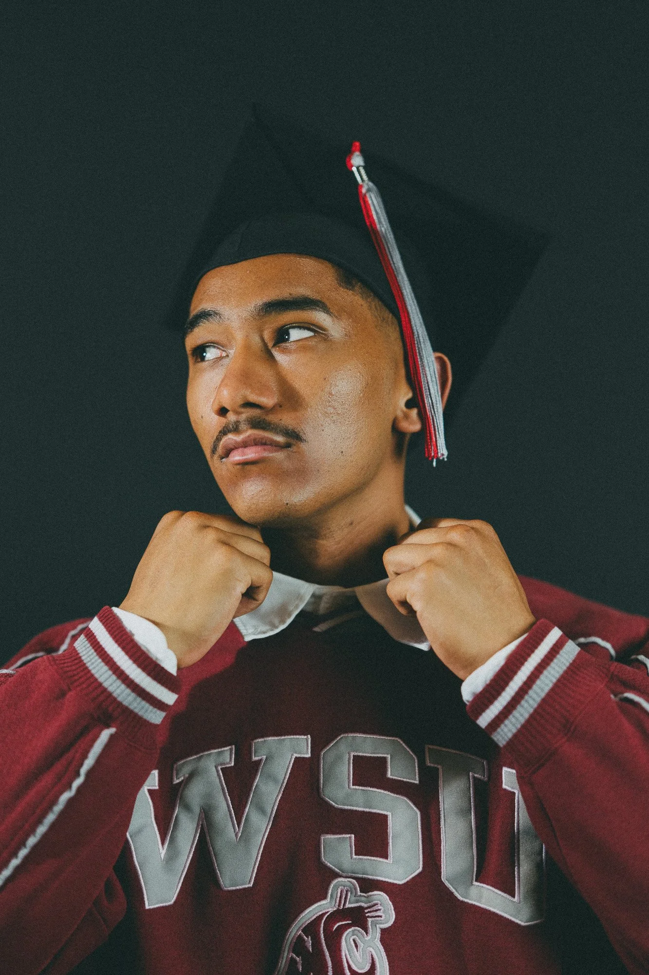 Lyricc Lopez Graduation Shoot 5-4-26-571-Edit.jpg