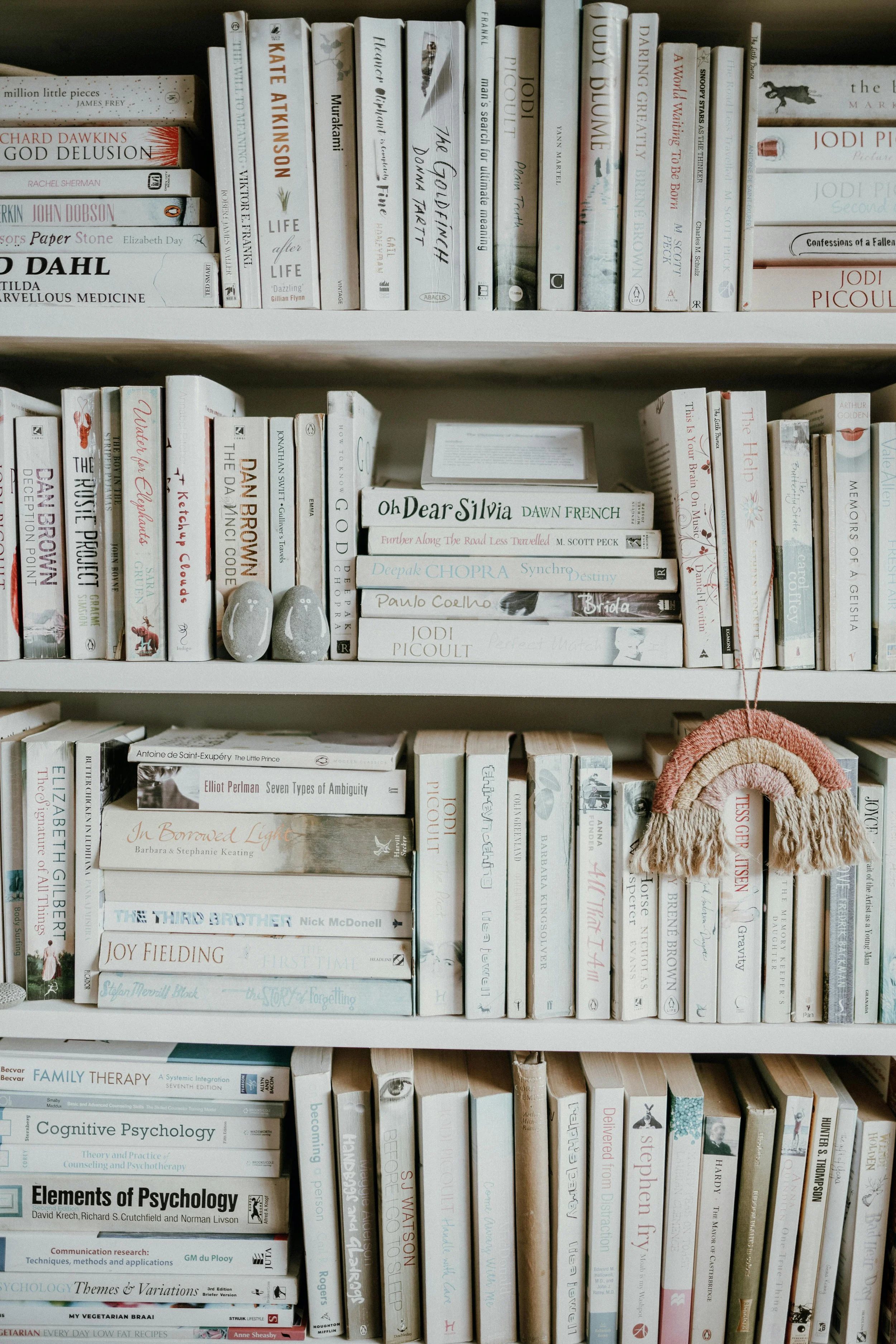 Library 02.jpg