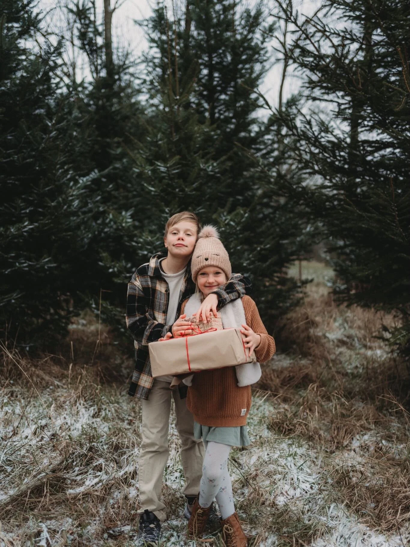 Zimn&iacute;/v&aacute;nočn&iacute; focen&iacute;. Jemn&yacute;, nepřepl&aacute;can&yacute; ❤️ počas&iacute; n&aacute;m př&aacute;lo ❄️🤍

#v&aacute;nočn&iacute; #vanocnifoceni #vanoce2025