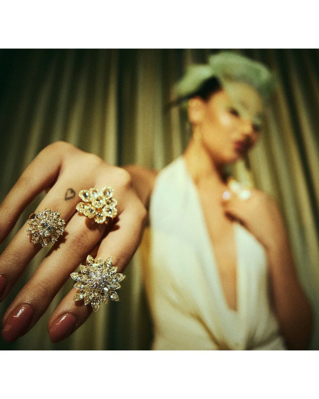 Ending the year quietly.
One last frame before the light changes.
&ldquo;Quiet Opulence&rdquo;

Creative Direction and Styling: @niveaditta_john
Photography &amp; Post Production: @anandclix Styling: @nishra_sakthi
HMUA: @dk_ullal
Model: @emilly_petr