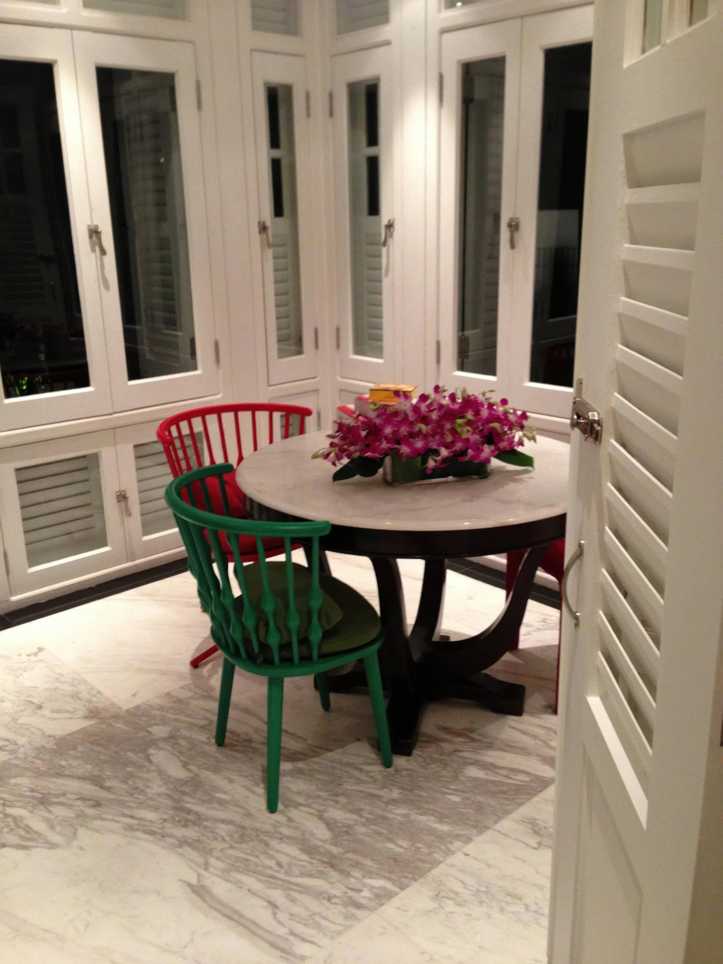 b&w tea room IMG_1293-gigapixel-standard v2-2x.JPG