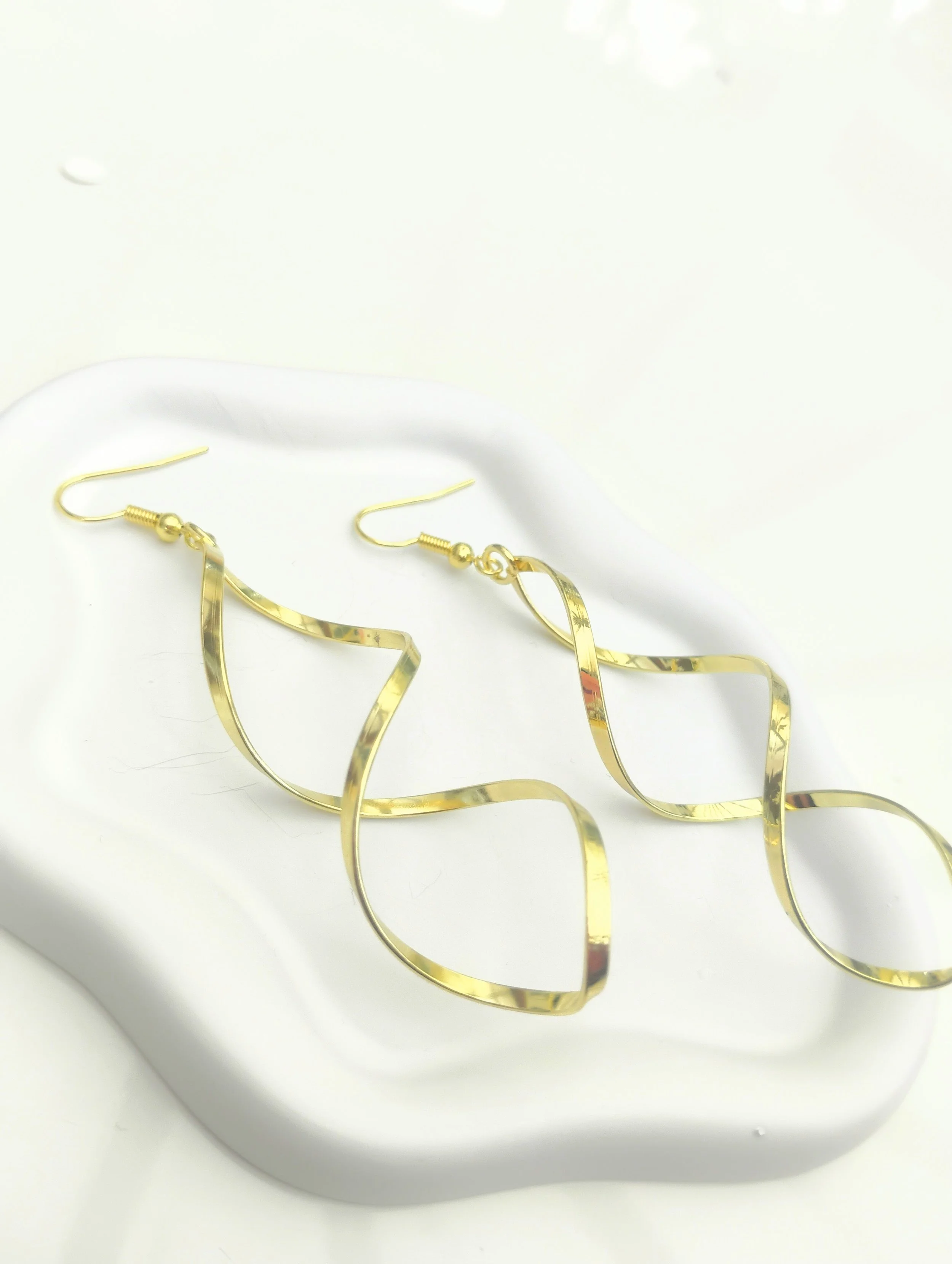 S925 Zinc Alloy Party Earrings.