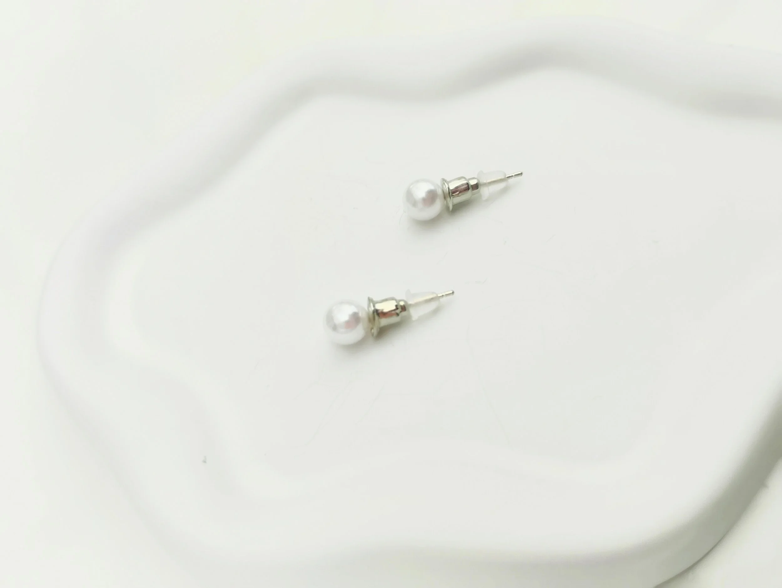 Pearl Stud Alloy Earrings.