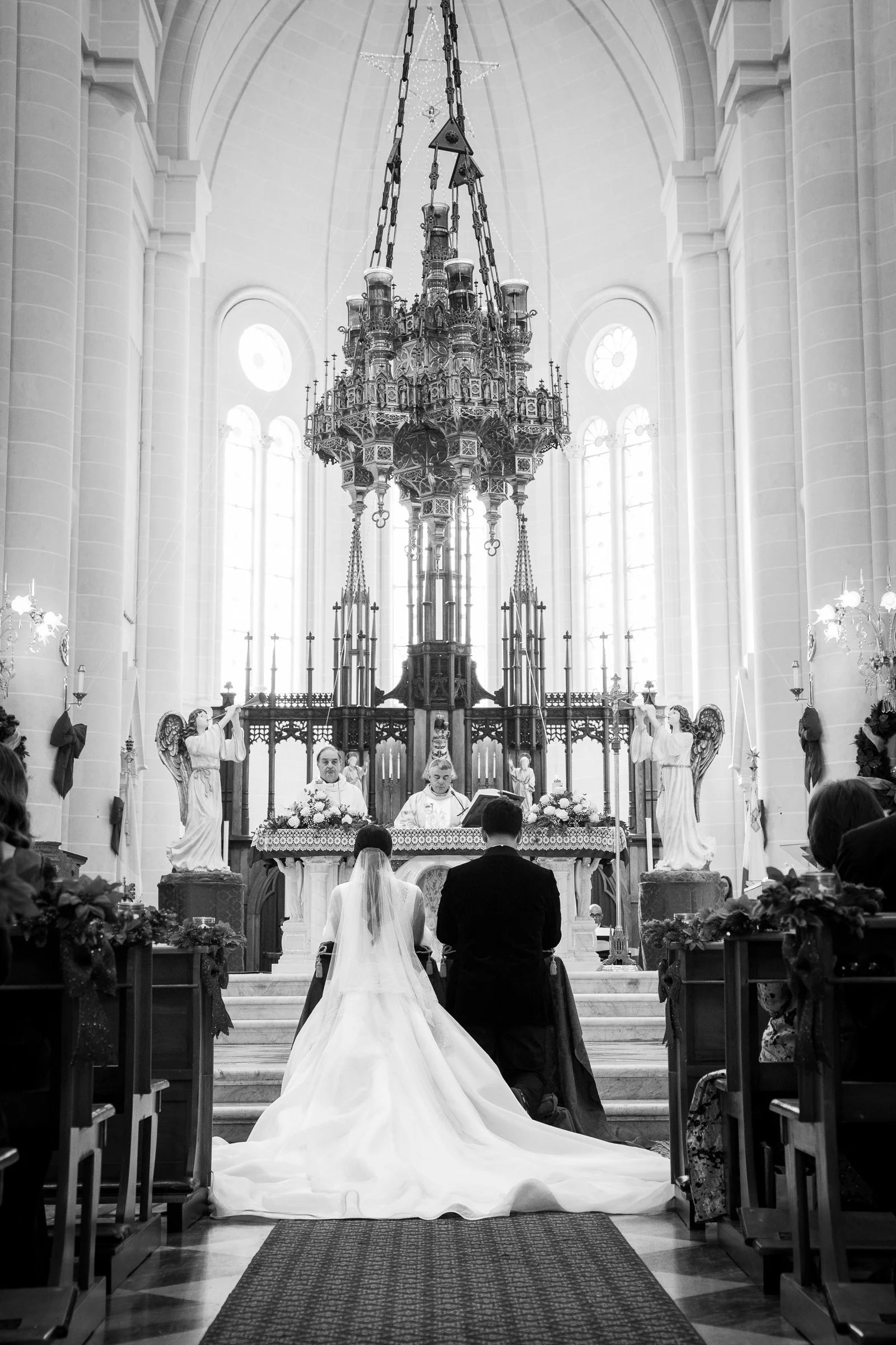 Elisa Zack Wedding Couple Focus Fotos Gozo Malta Ghajnsielem Citadel classic Luke Azzopardi-70.jpg