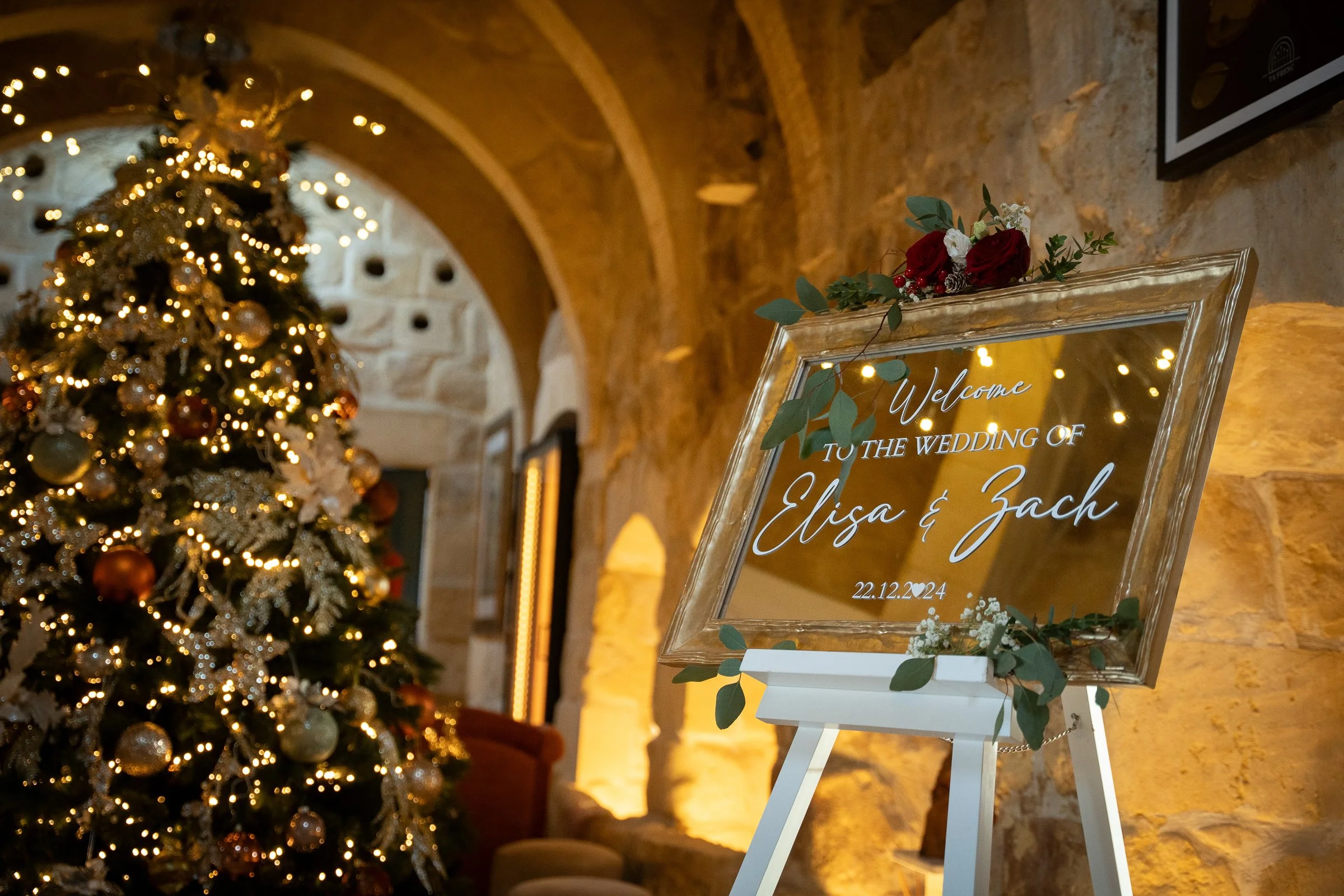 Elisa Zack Wedding Couple Focus Fotos Gozo Malta Ghajnsielem Citadel classic Luke Azzopardi-126.jpg