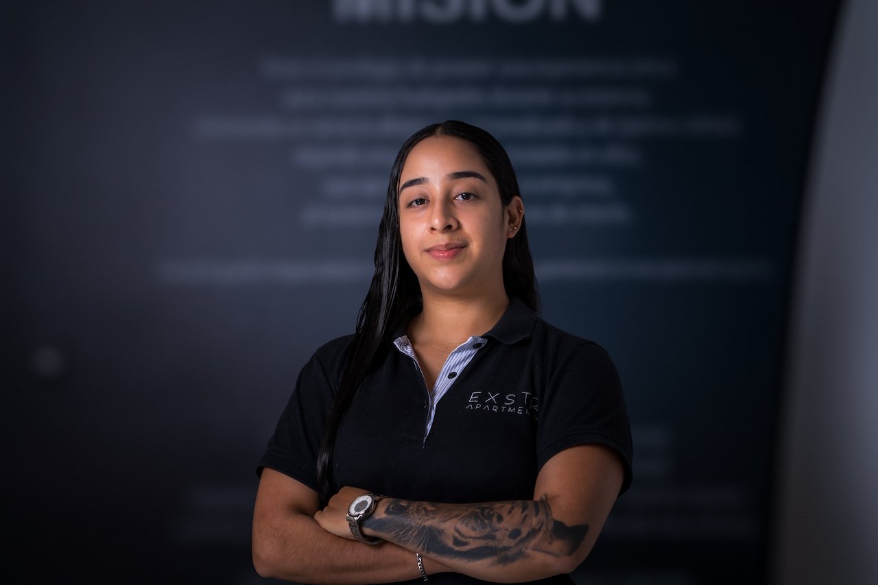 Jessica Mendoza, EXSTR Apartments