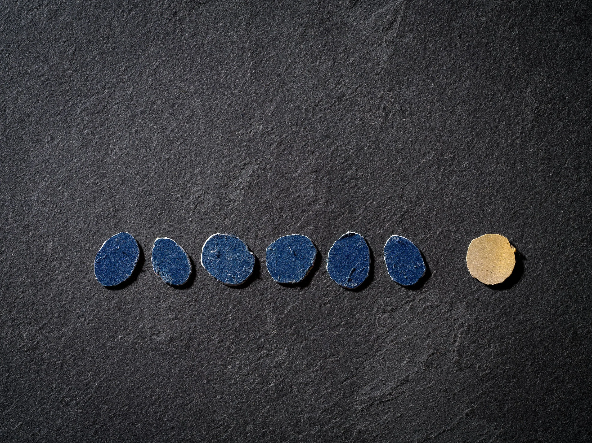 Finger Stones — Detail