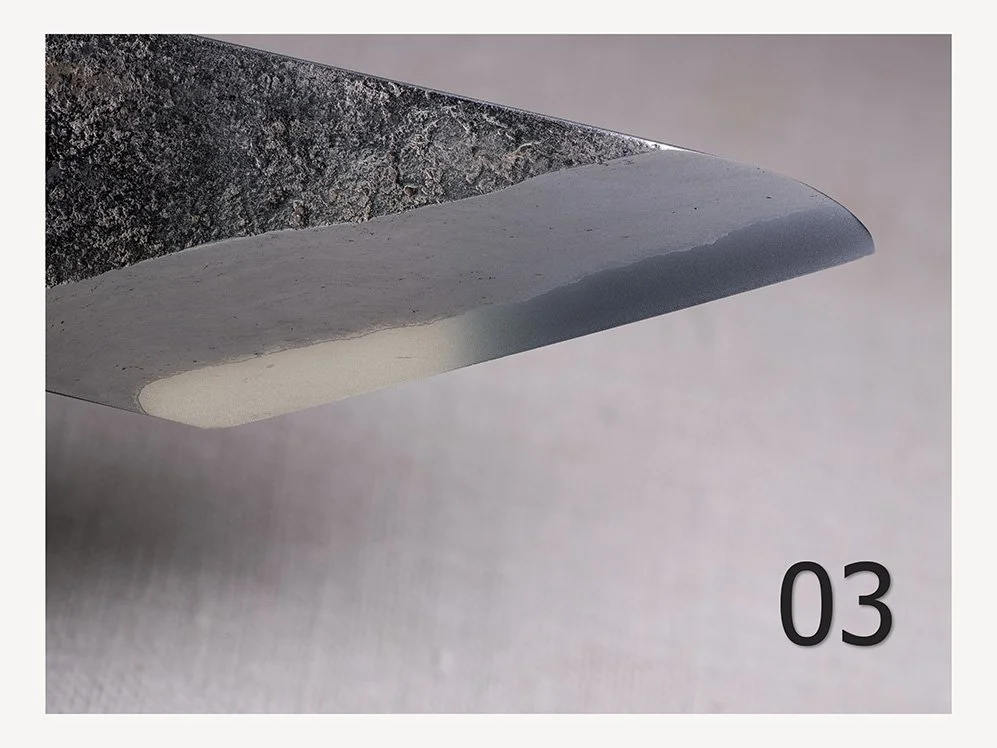 Swatch 03 — kasumi finish left by Uchigumori Medium++ on the reference blade