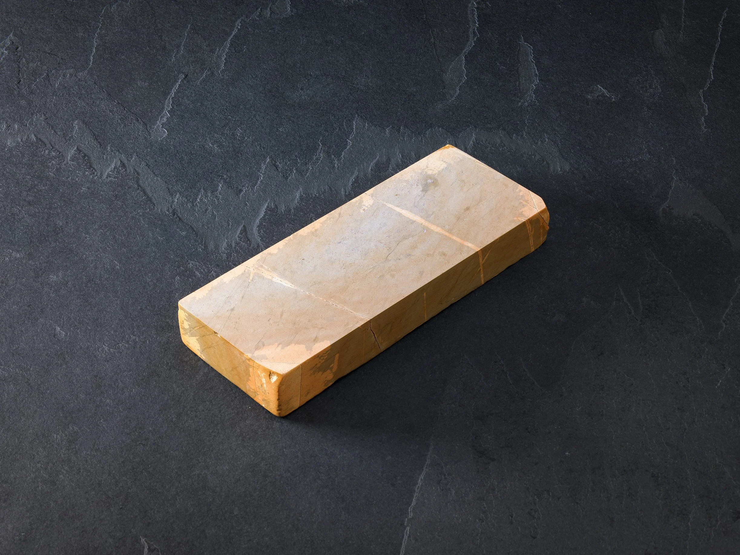 Ohira suita_bench-stone_dry2.jpg