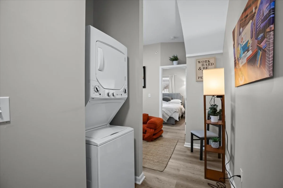 28-558 Marston St Apt. #1.jpg