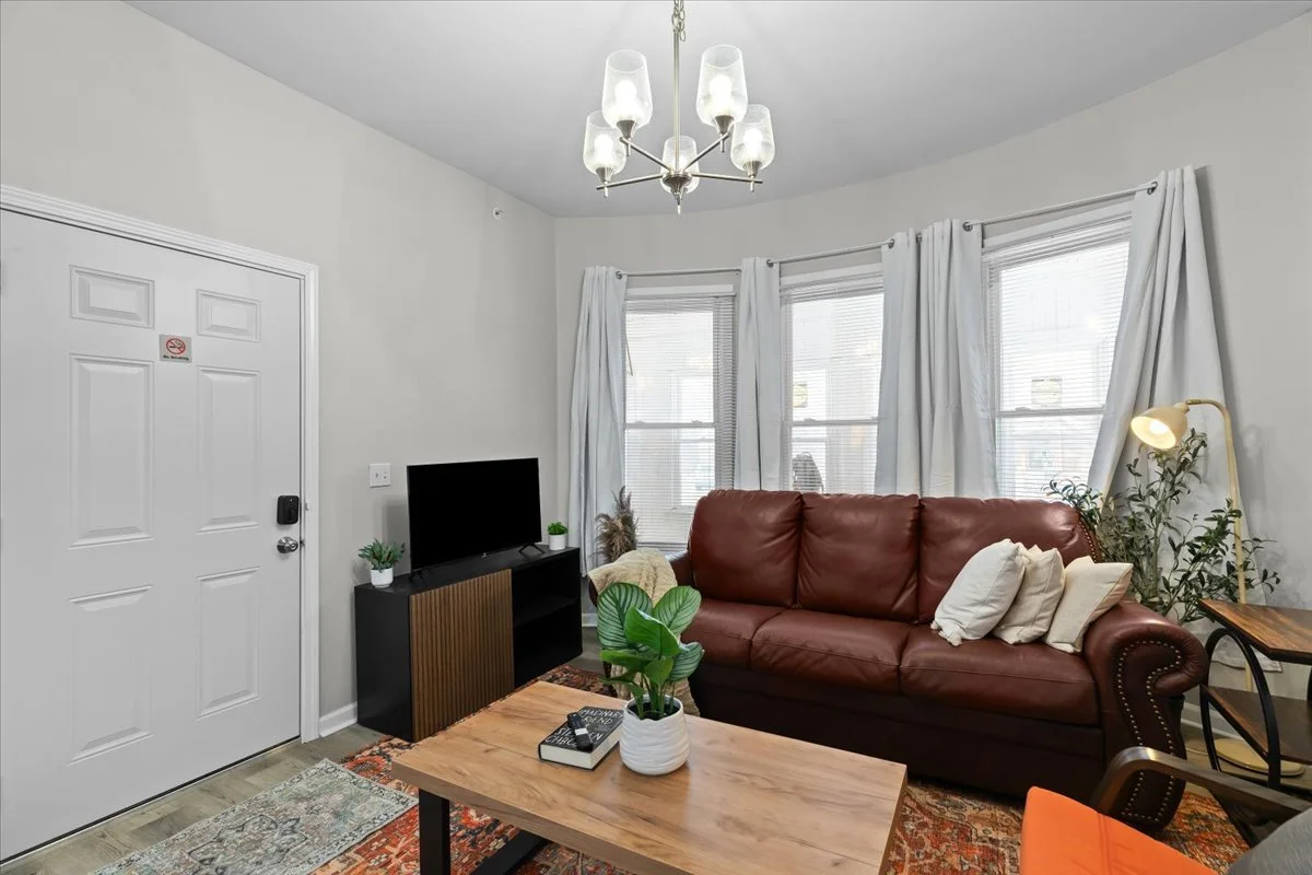 03-558 Marston St Apt. #1.jpg