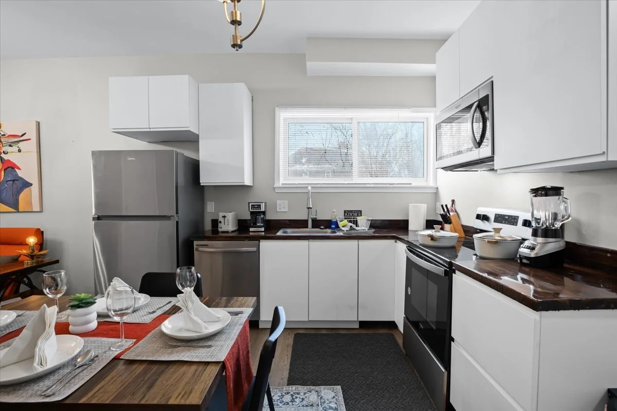 13-558 Marston St Apt. #1.jpg