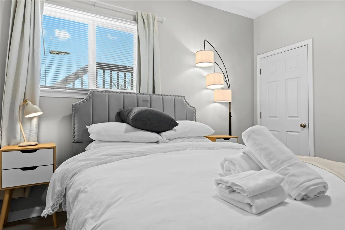 24-558 Marston St Apt. #1.jpg