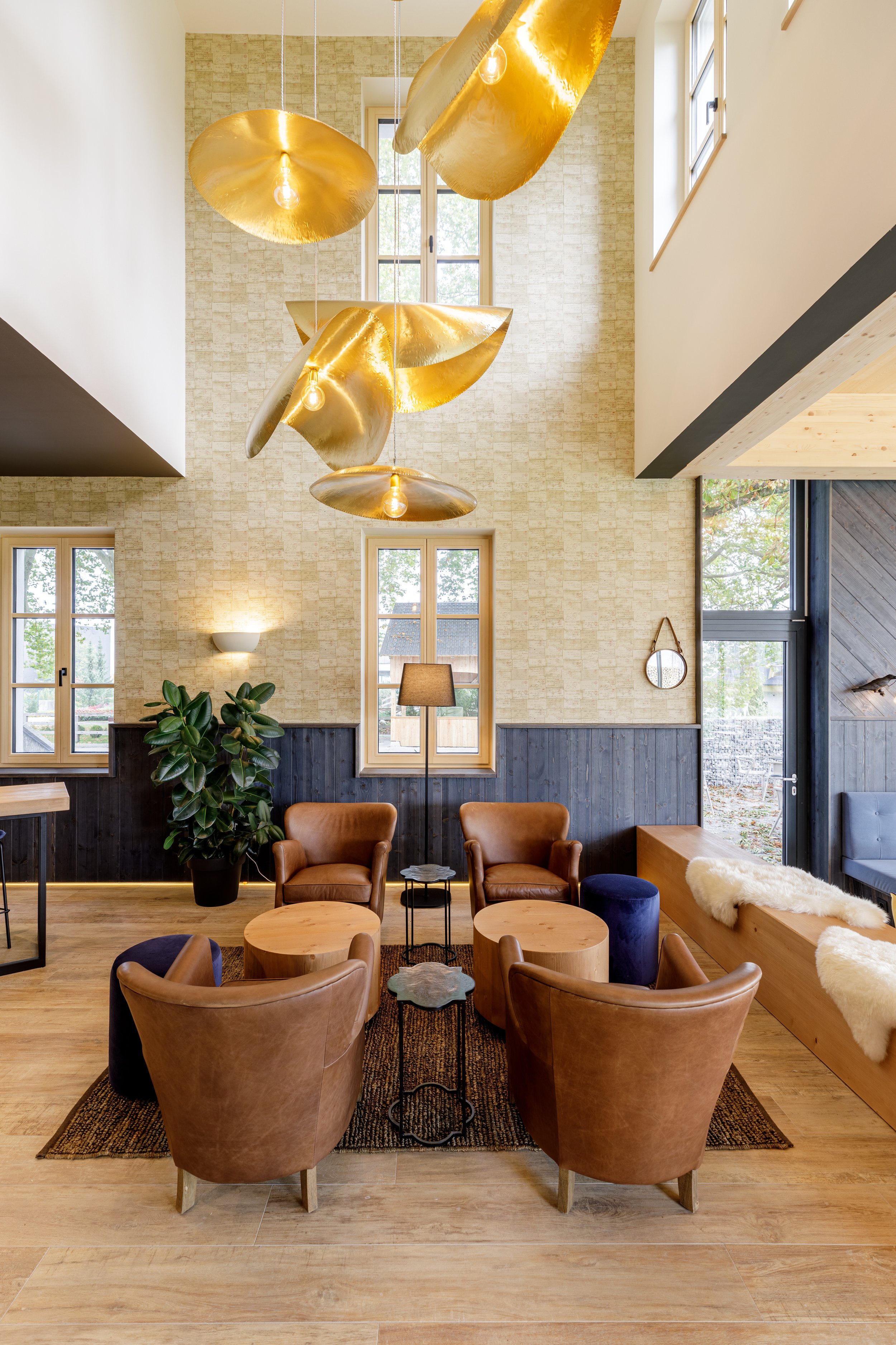 Brass chandelier Sunrose 7 boutique hotel Slovenia
